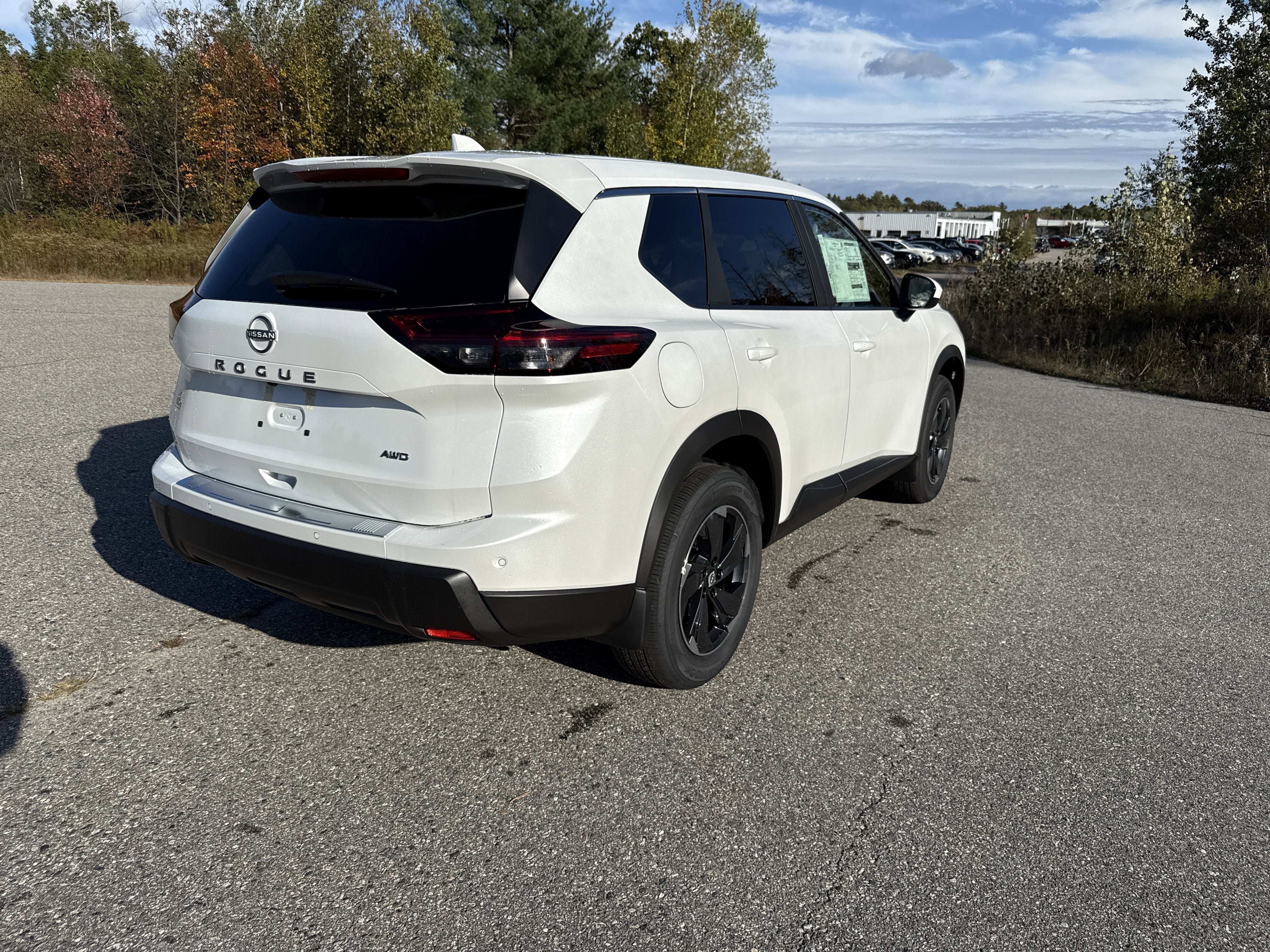 2026 Nissan Rogue SV