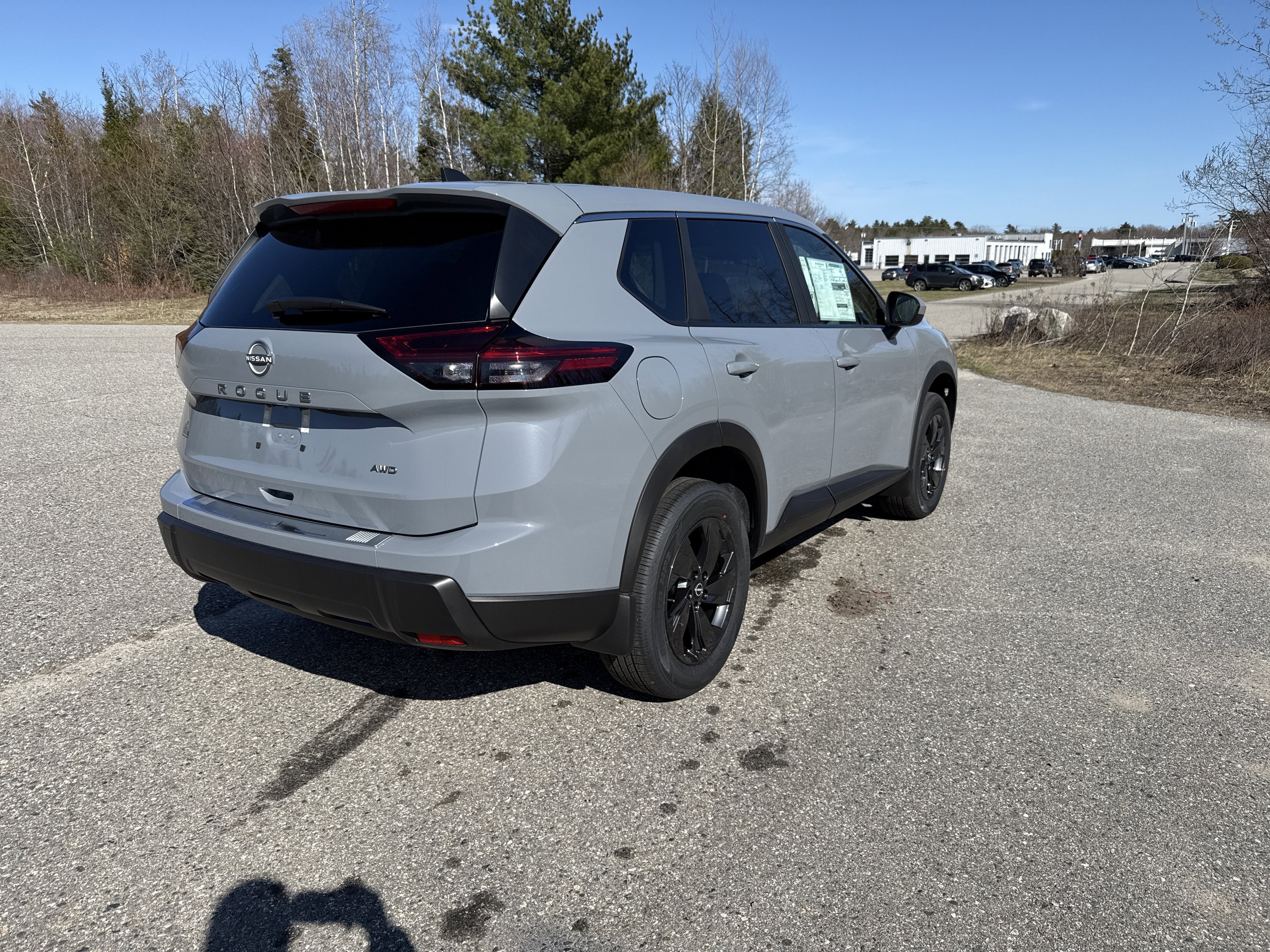 2026 Nissan Rogue SV