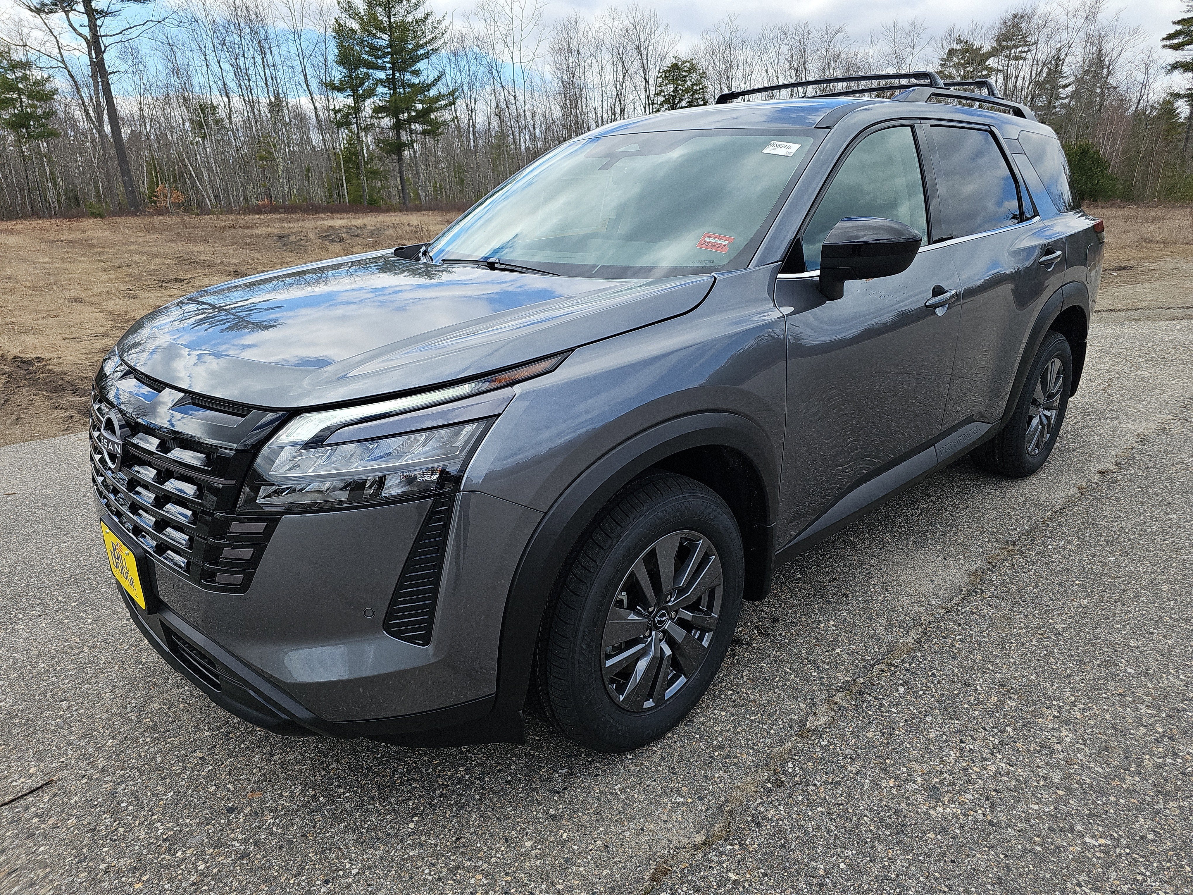 2026 Nissan Pathfinder SV