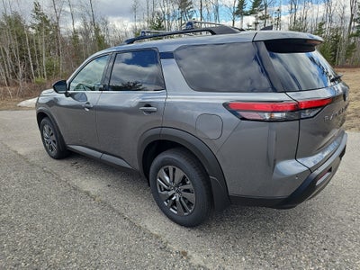 2026 Nissan Pathfinder SV