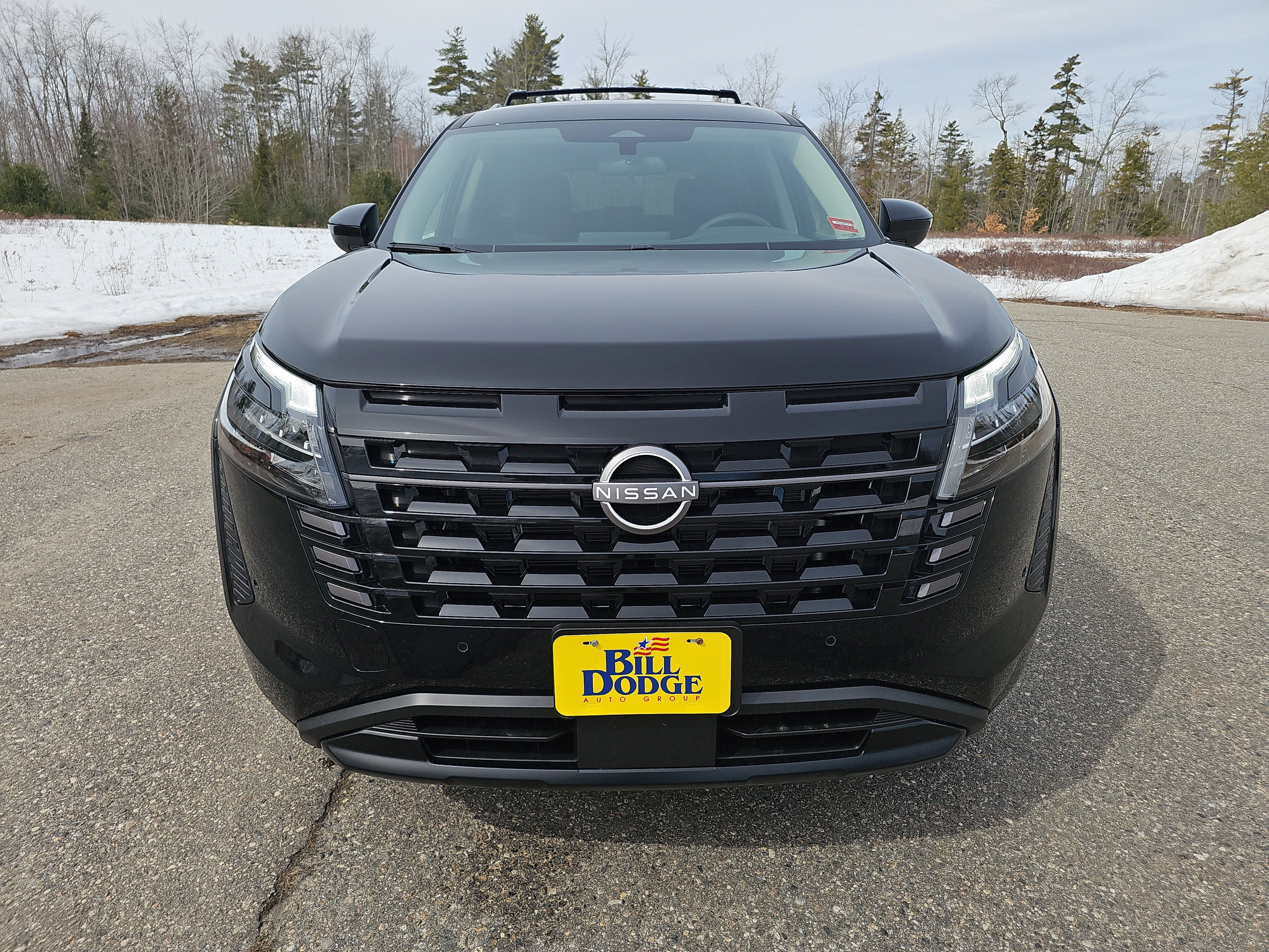 2026 Nissan Pathfinder SV