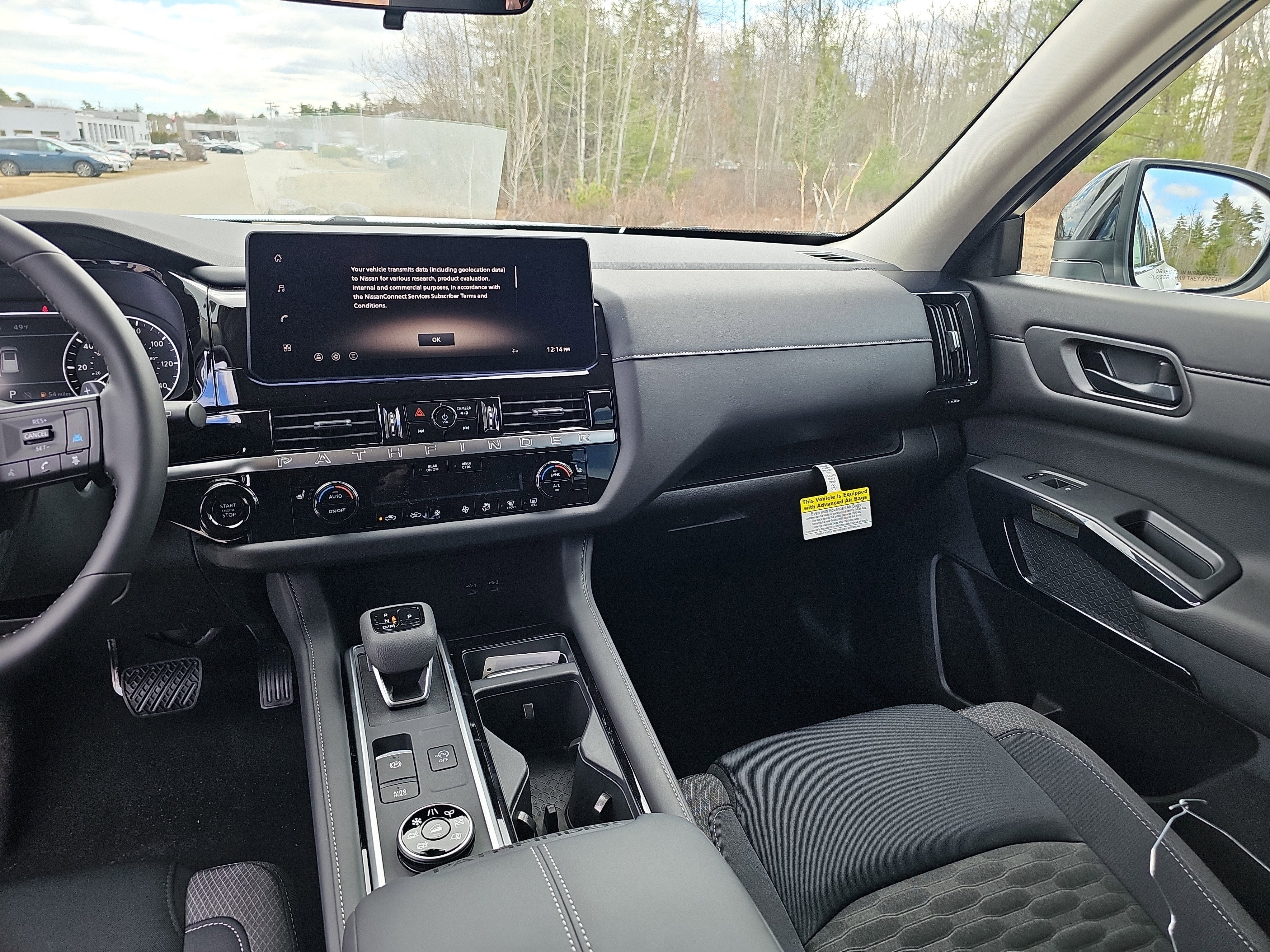 2026 Nissan Pathfinder SV