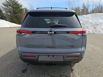 2026 Nissan Pathfinder Platinum