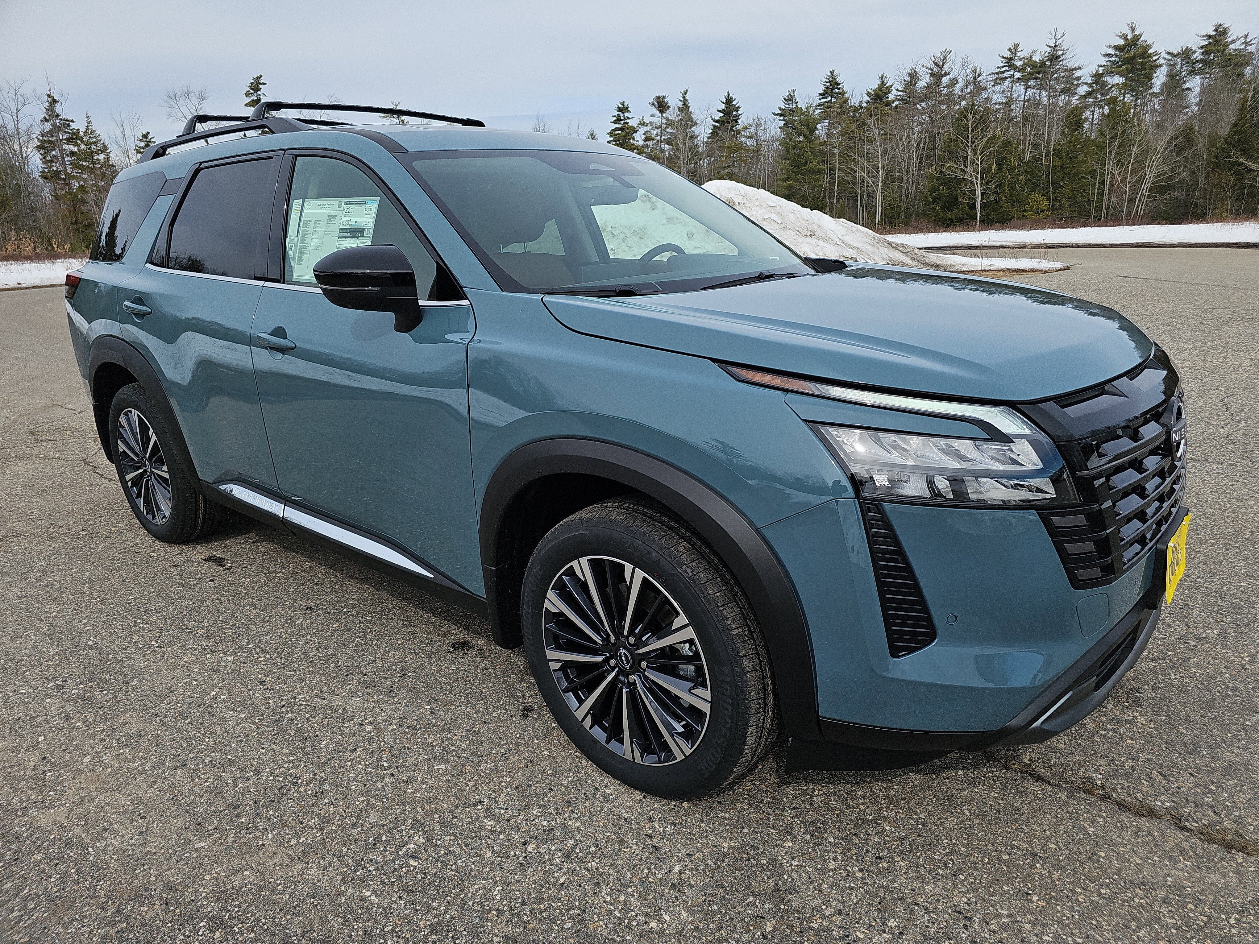 2026 Nissan Pathfinder Platinum