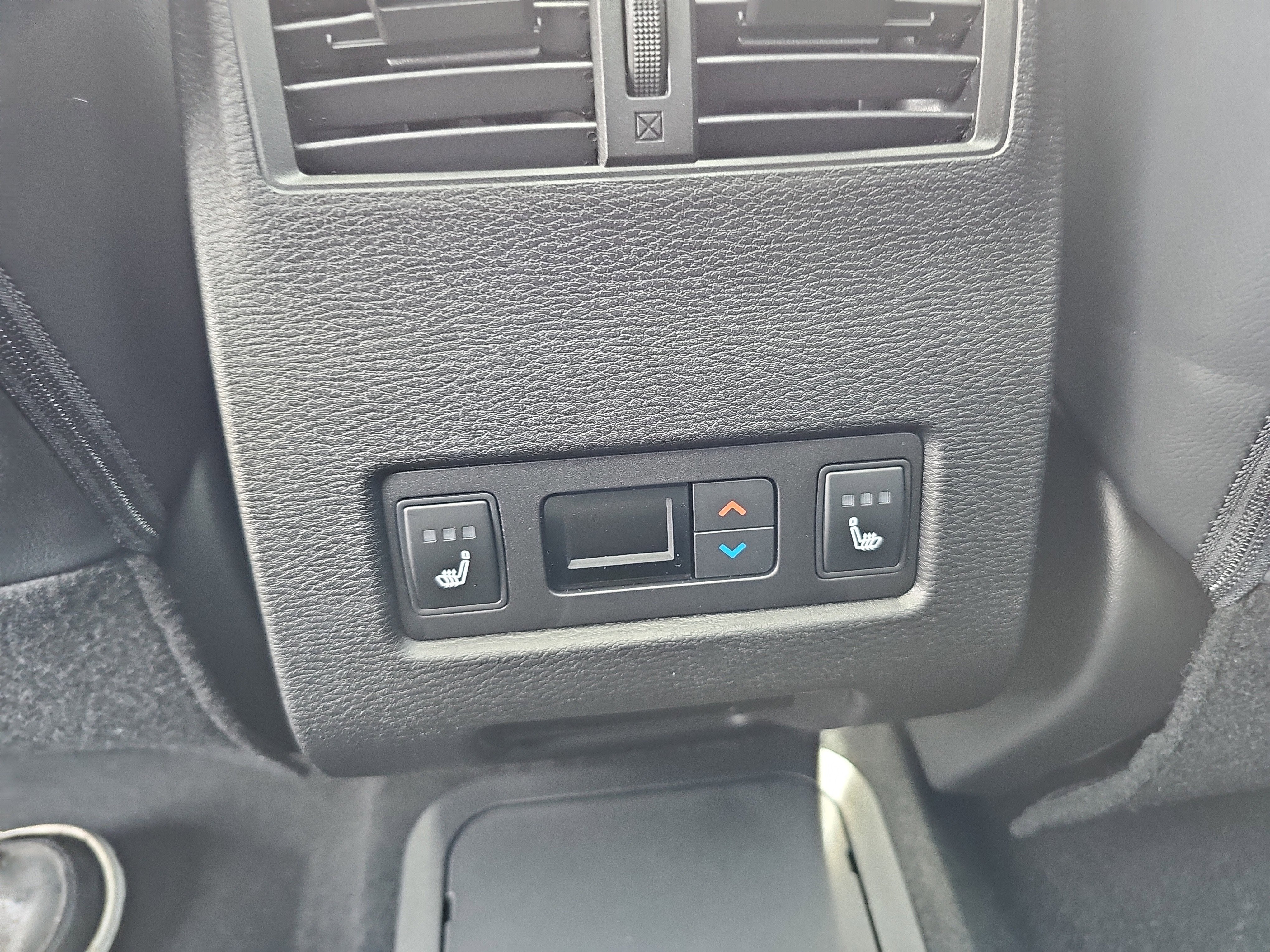 2026 Nissan Rogue Plug-In Hybrid Platinum
