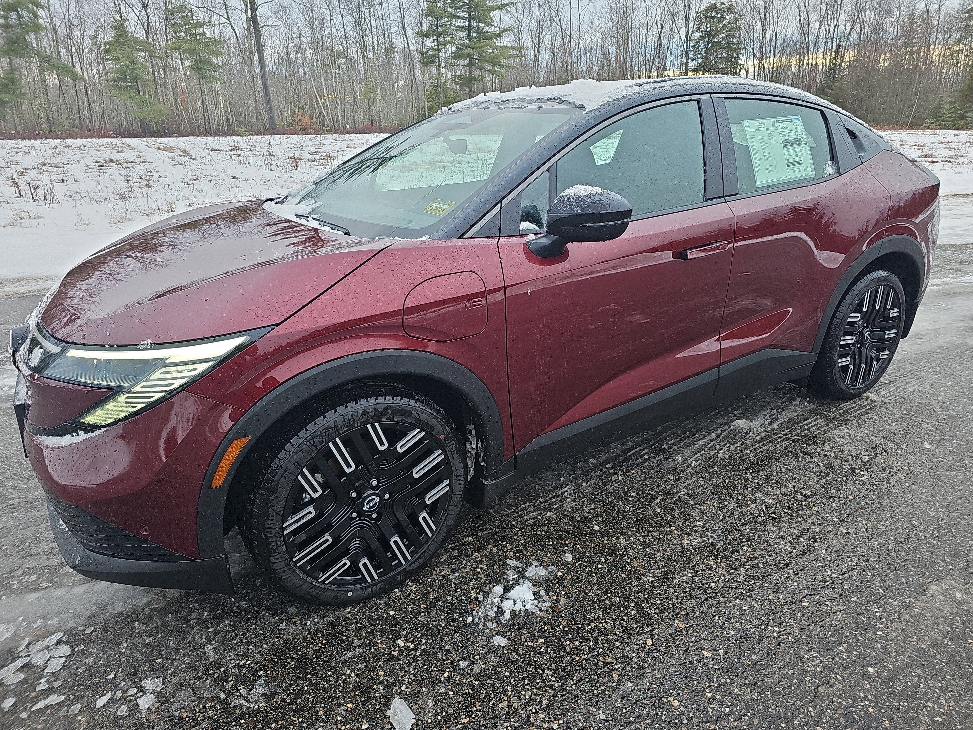 2026 Nissan LEAF PLATINUM+