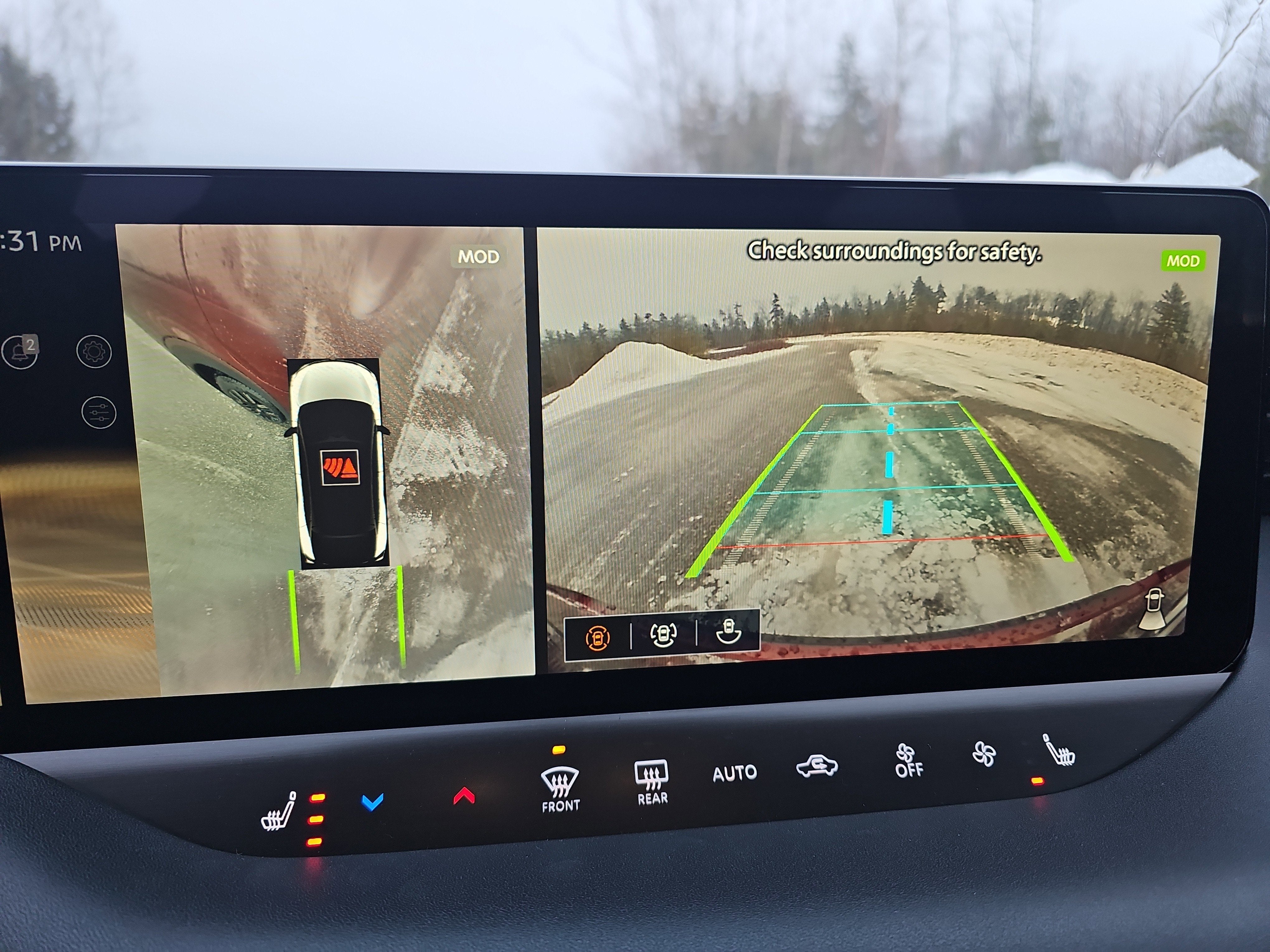 2026 Nissan LEAF PLATINUM+