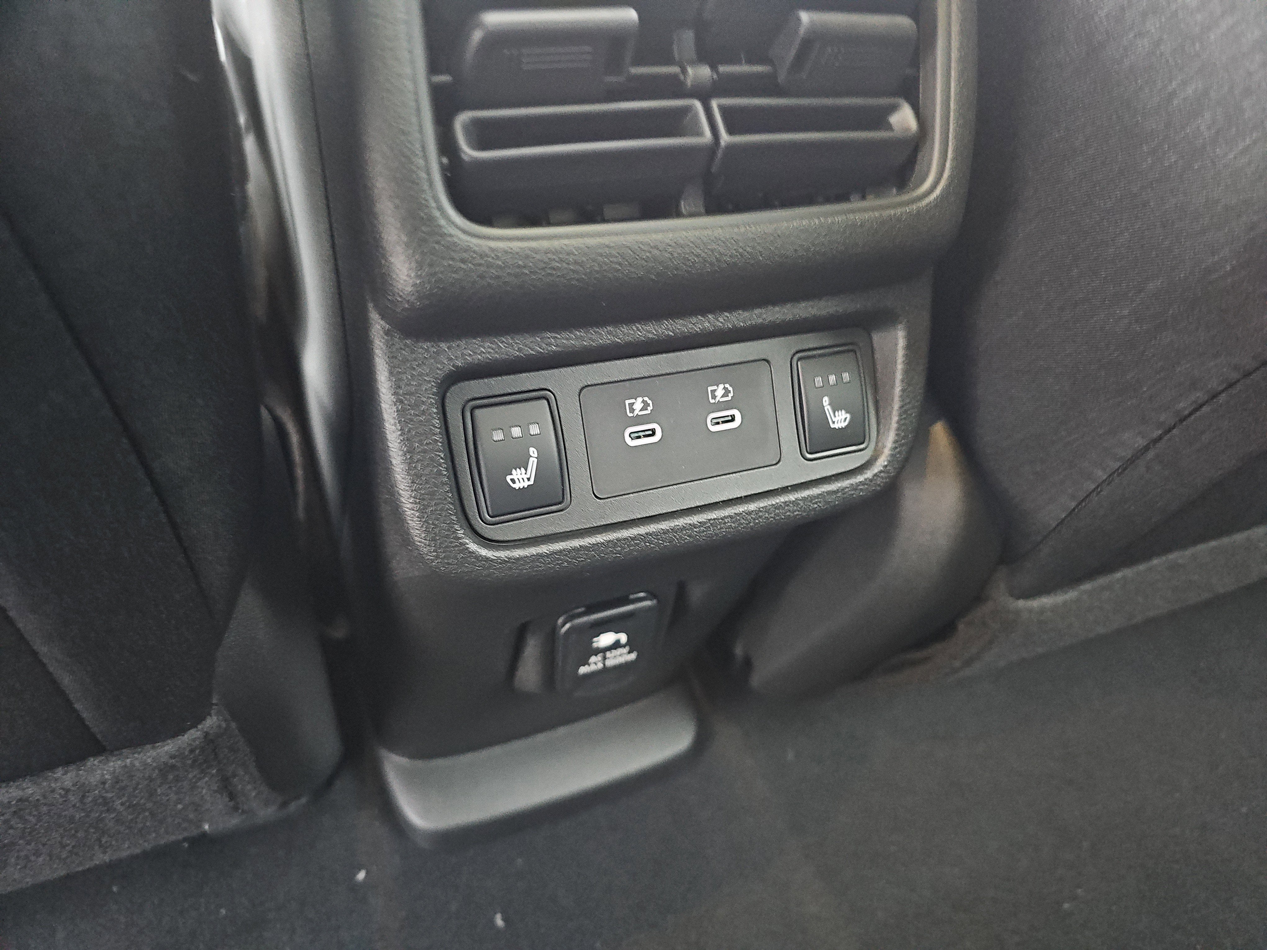 2026 Nissan LEAF PLATINUM+