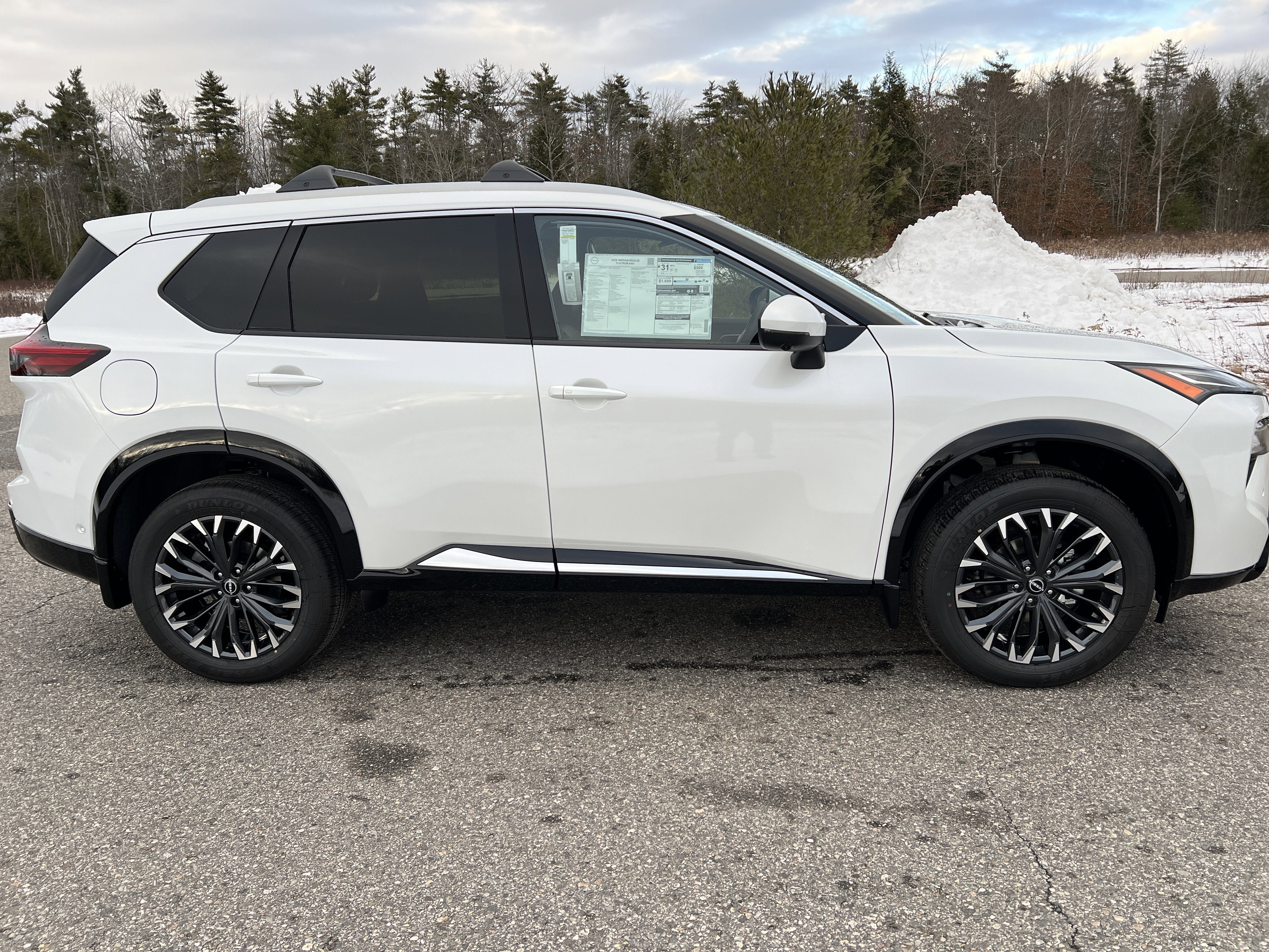 2026 Nissan Rogue Platinum