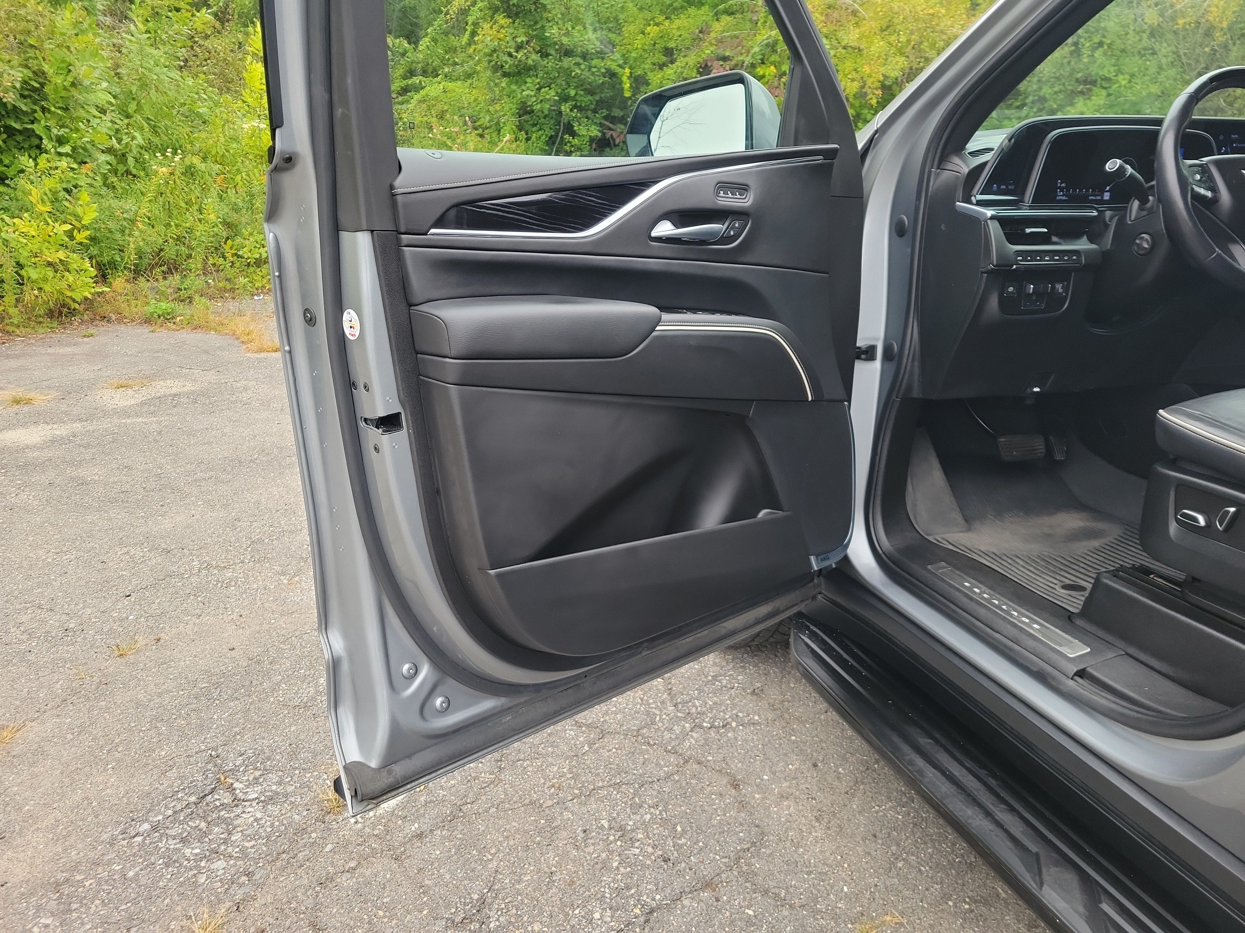 2023 Cadillac Escalade 4WD Sport