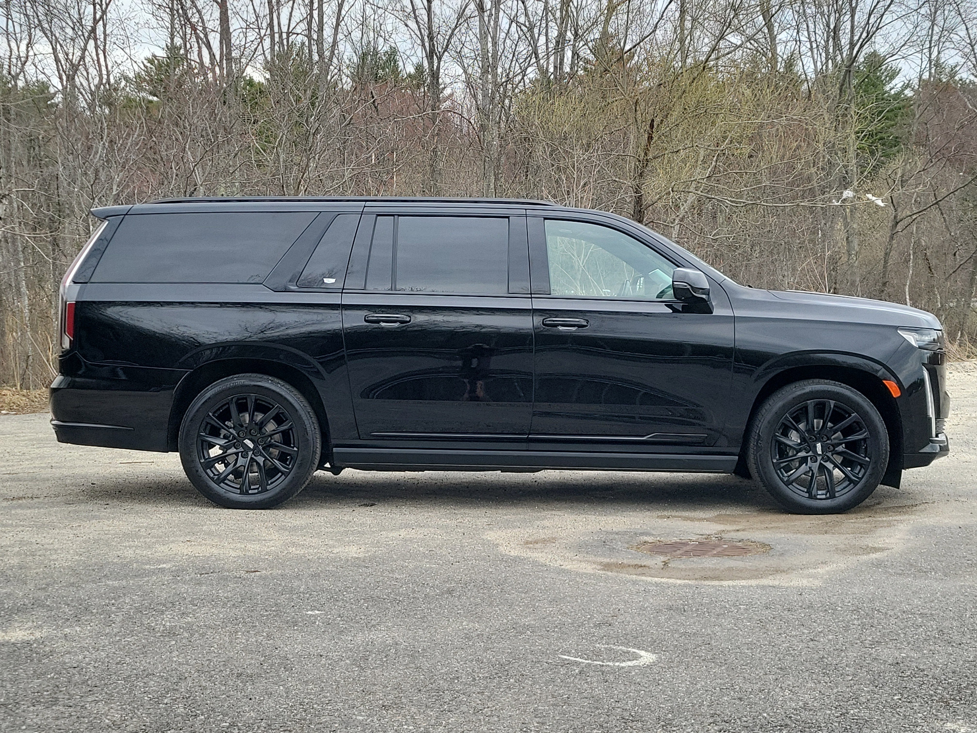 2024 Cadillac Escalade ESV Sport Platinum