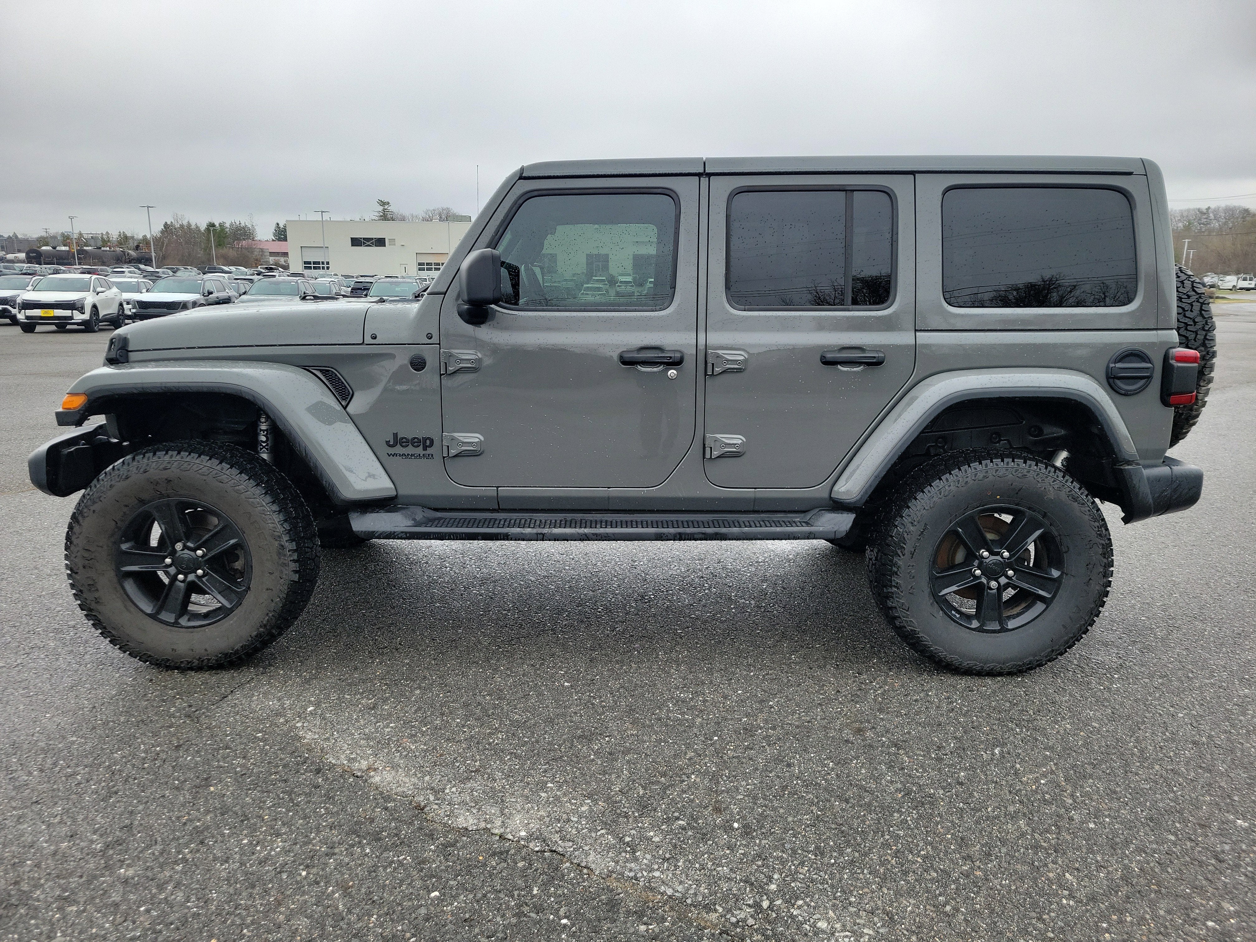 2021 Jeep Wrangler Unlimited Sahara