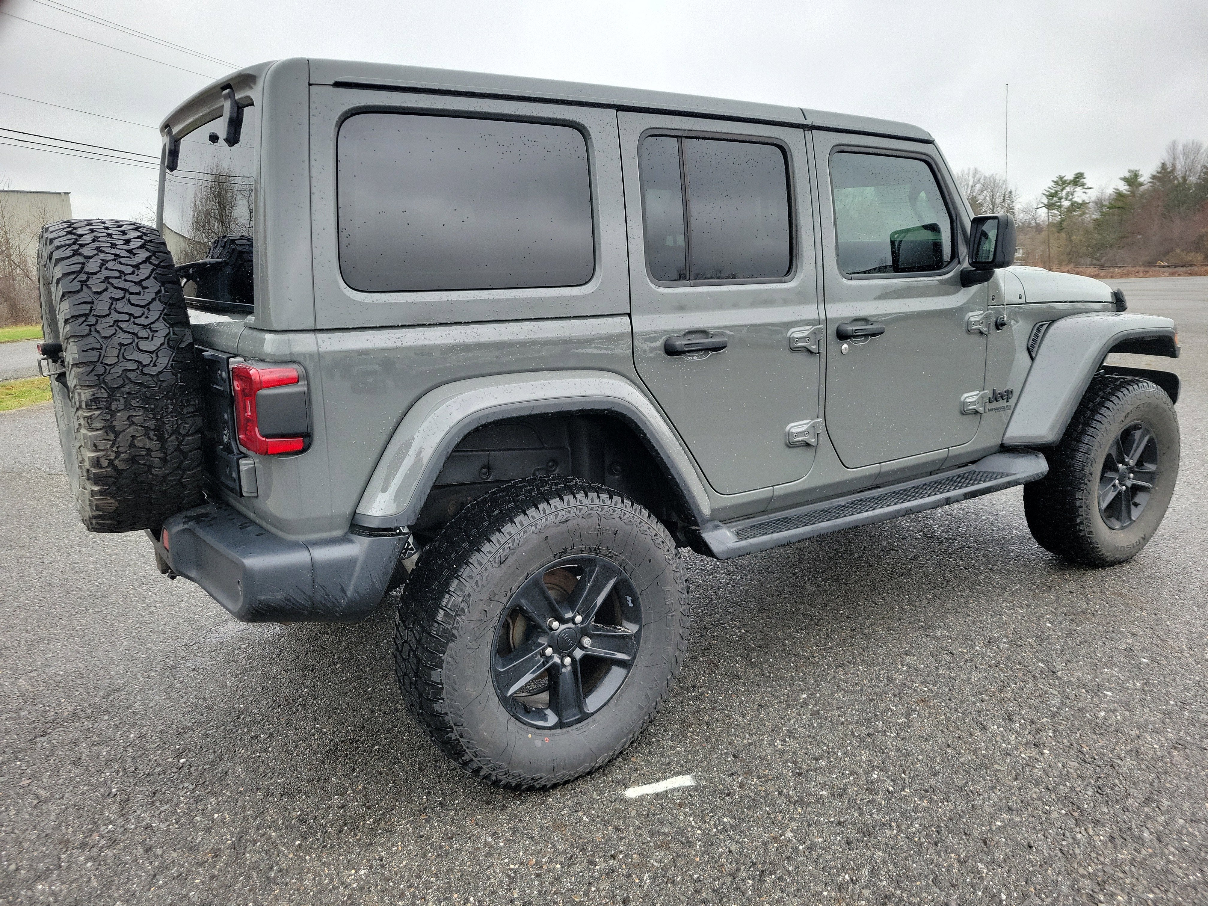 2021 Jeep Wrangler Unlimited Sahara