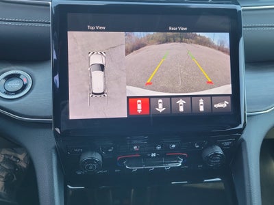2025 Jeep Grand Cherokee Overland 4x4