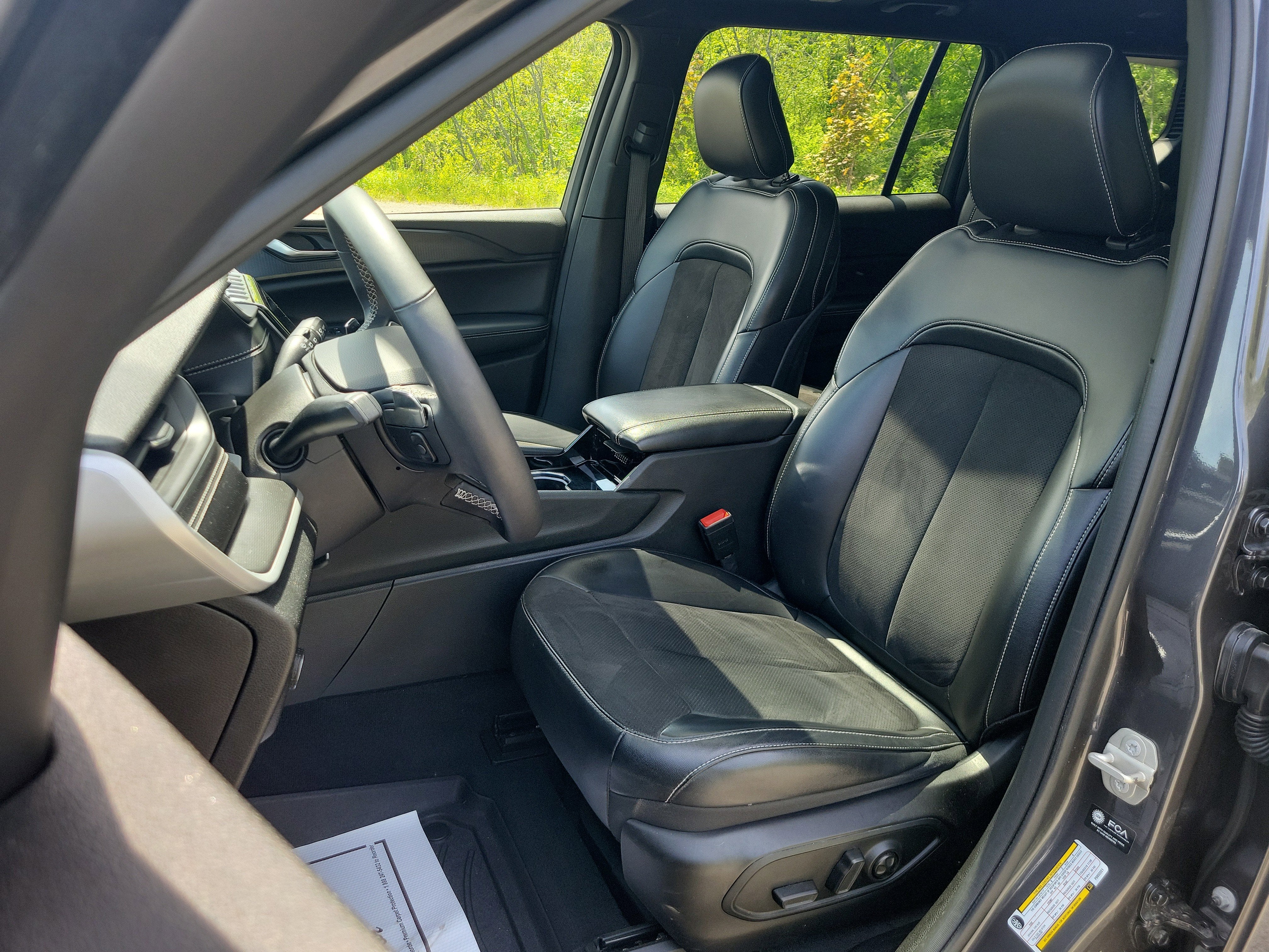 2023 Jeep Grand Cherokee L Altitude 4x4