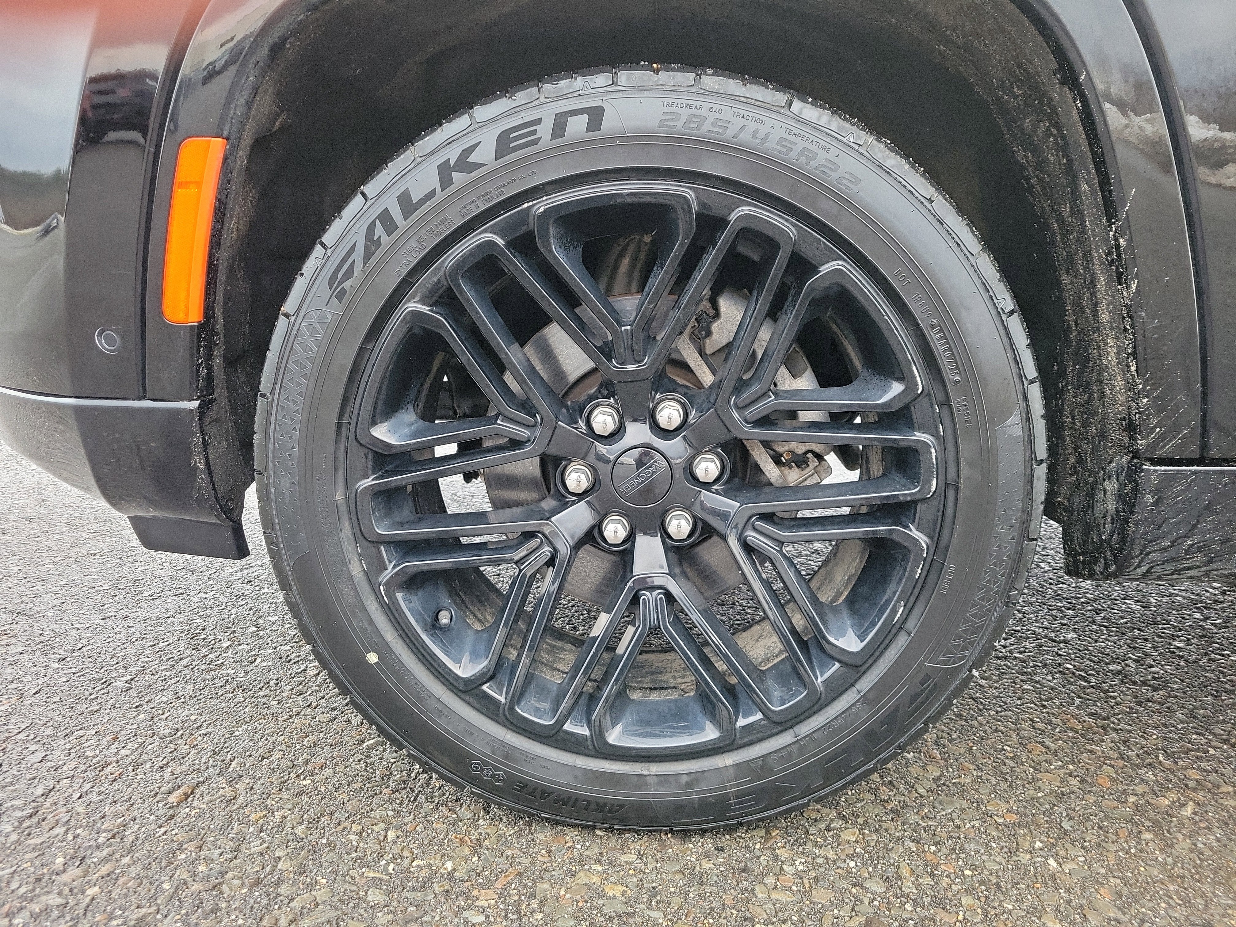 2023 Jeep Wagoneer Series II Carbide 4x4