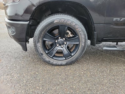 2022 RAM 1500 Big Horn Quad Cab 4x4 6'4" Box