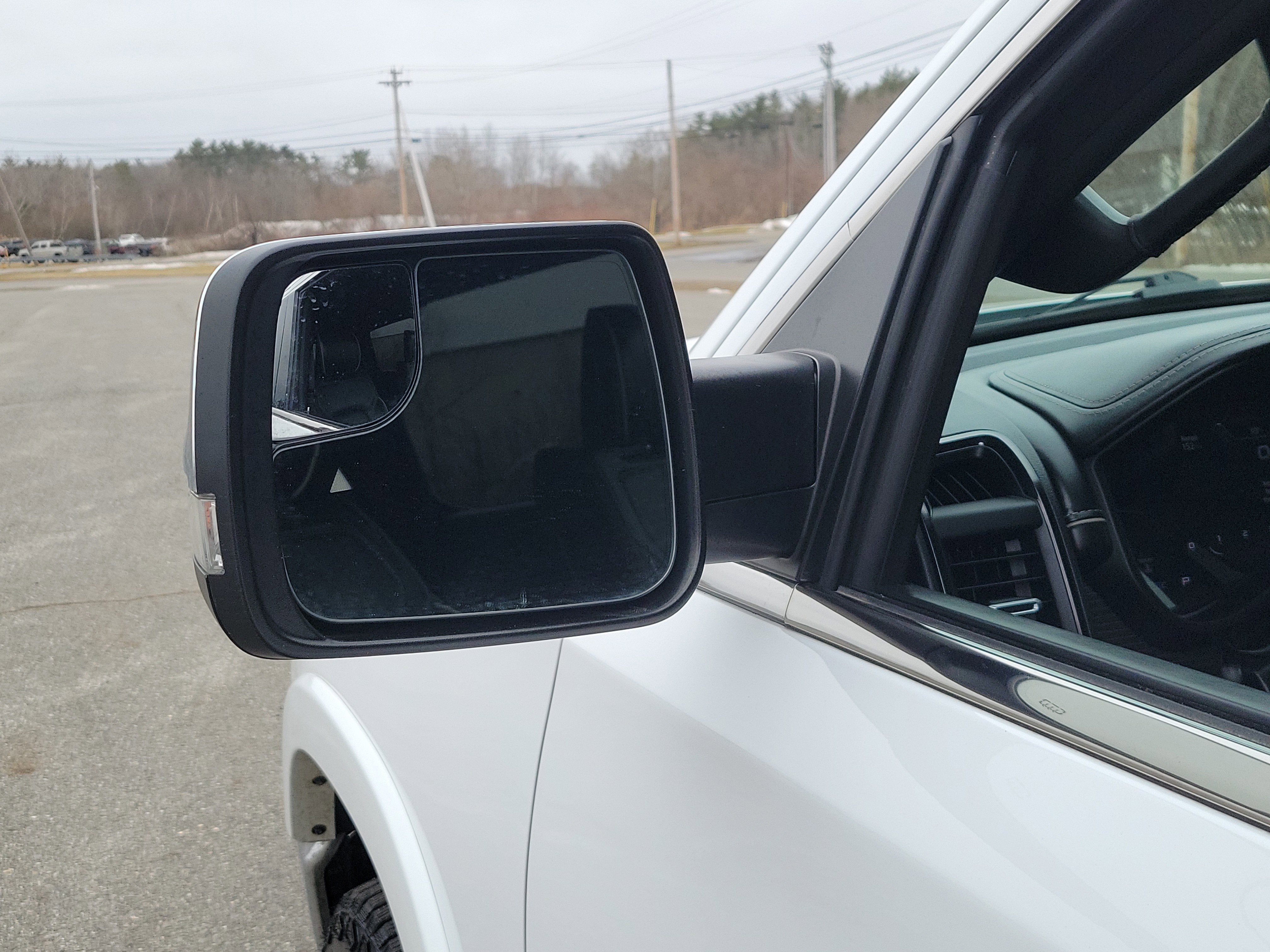 2023 RAM 1500 Limited Crew Cab 4x4 5'7" Box