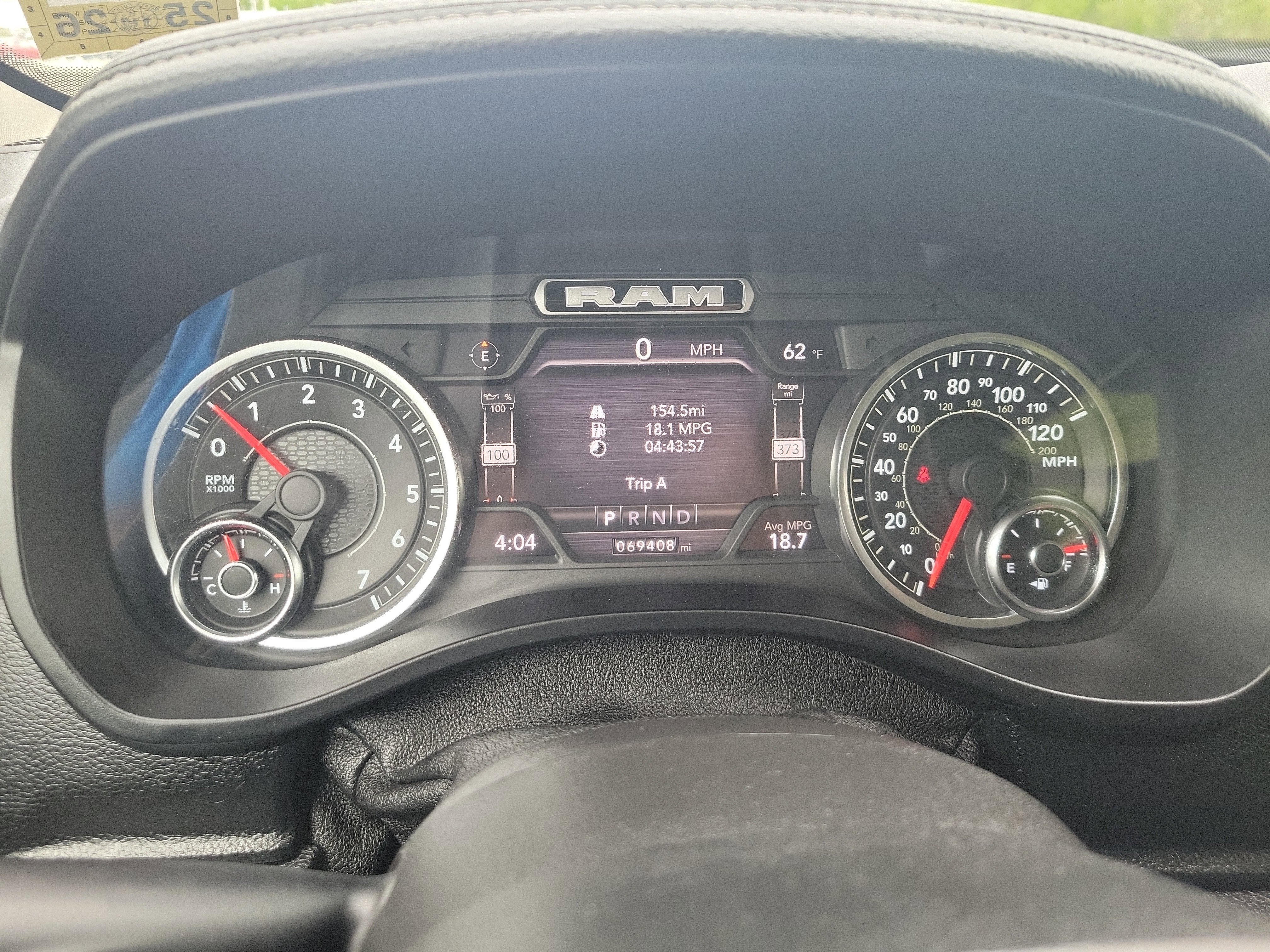 2022 RAM 1500 Laramie Crew Cab 4x4 5'7" Box