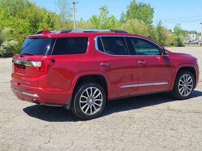 2022 GMC Acadia Denali