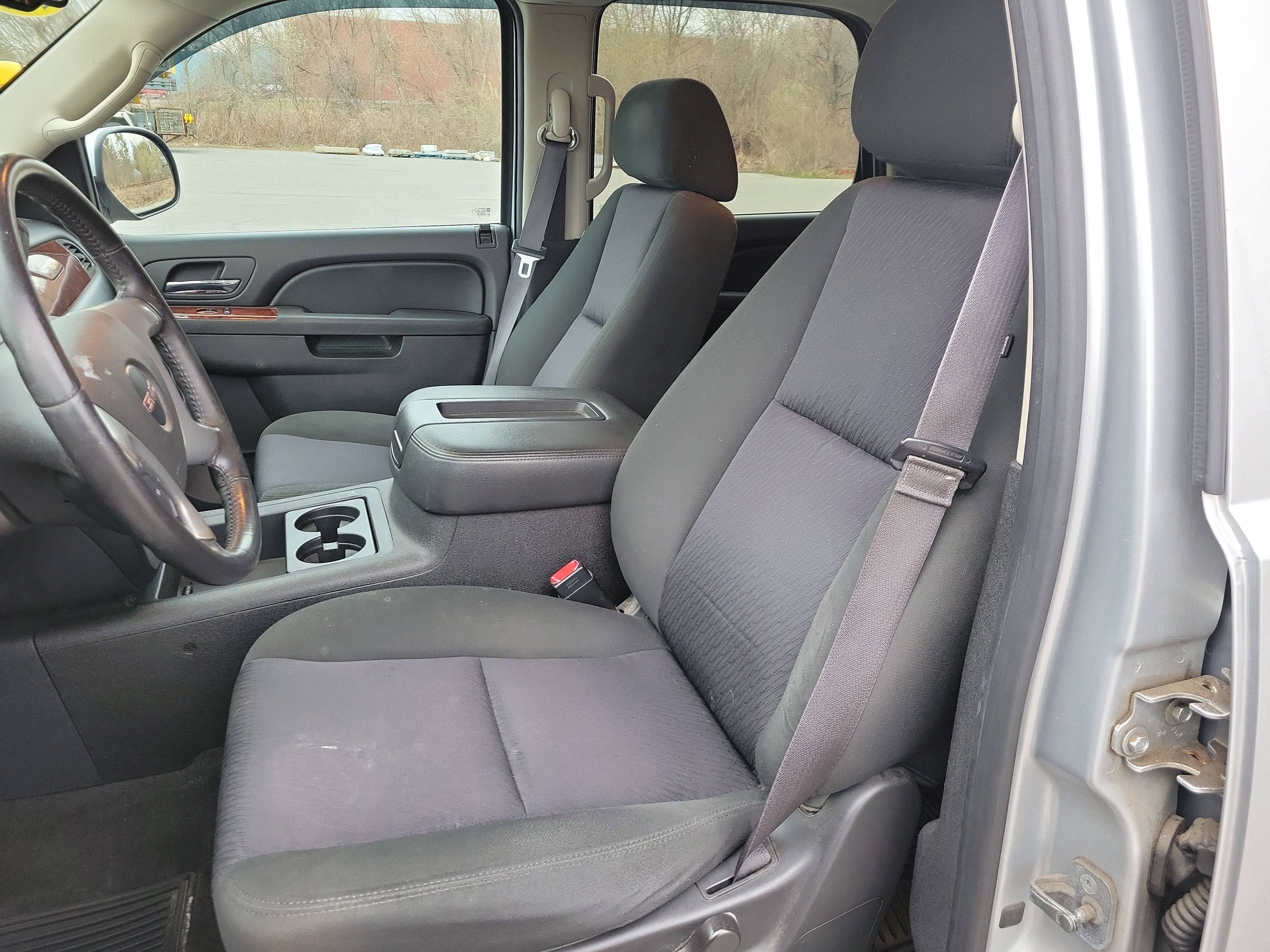 2013 GMC Yukon SLE
