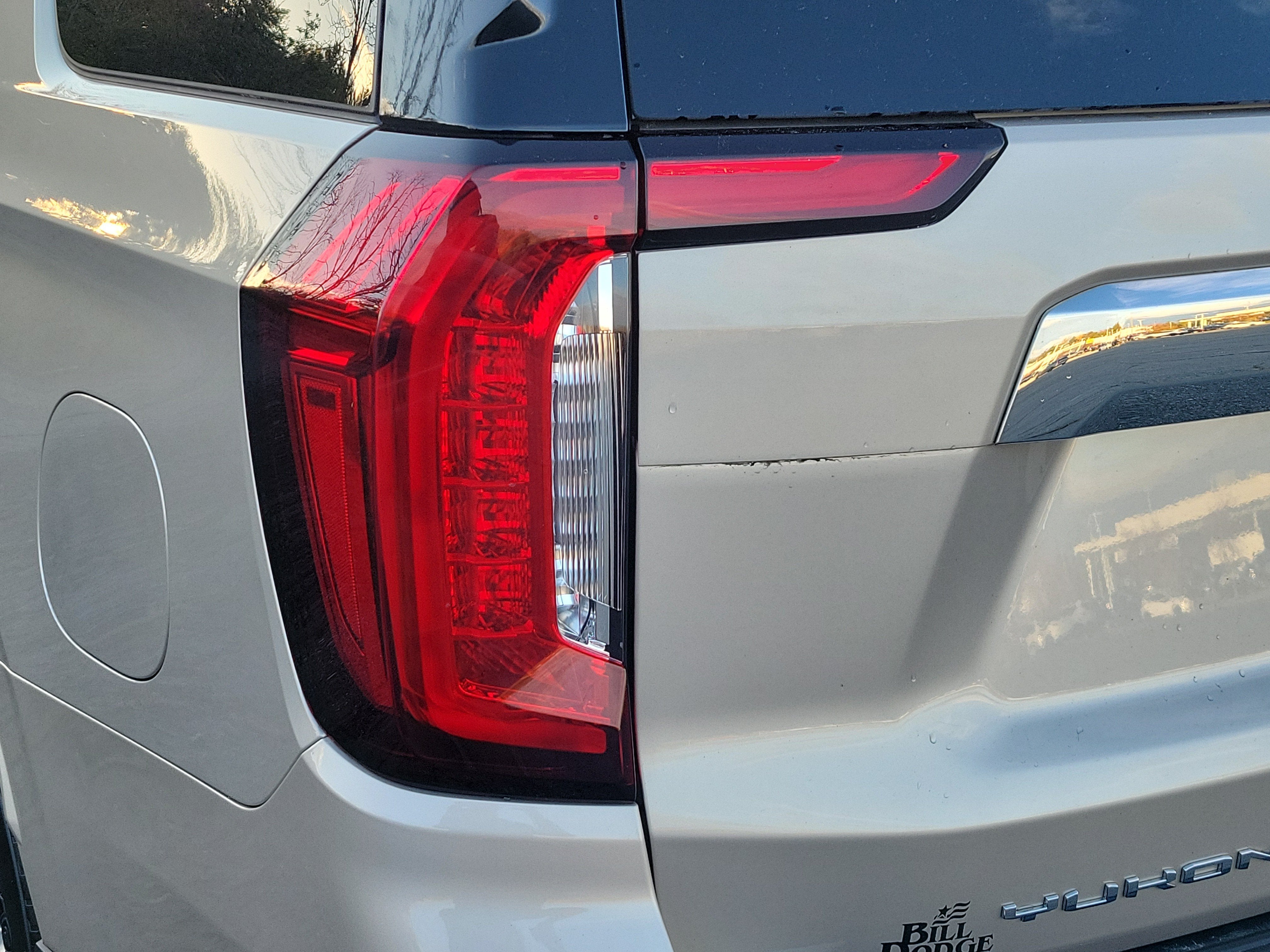 2022 GMC Yukon SLT