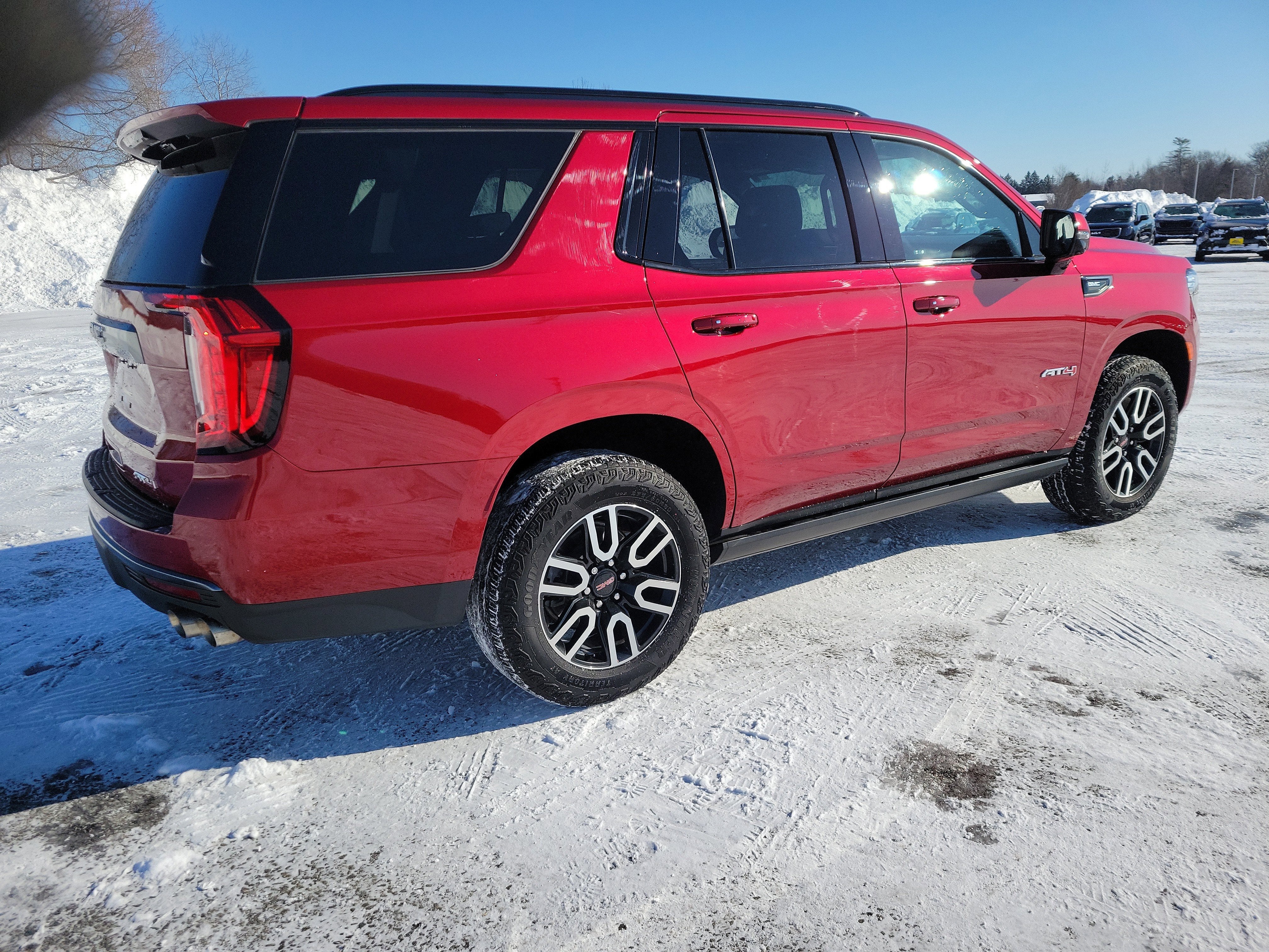 2023 GMC Yukon AT4