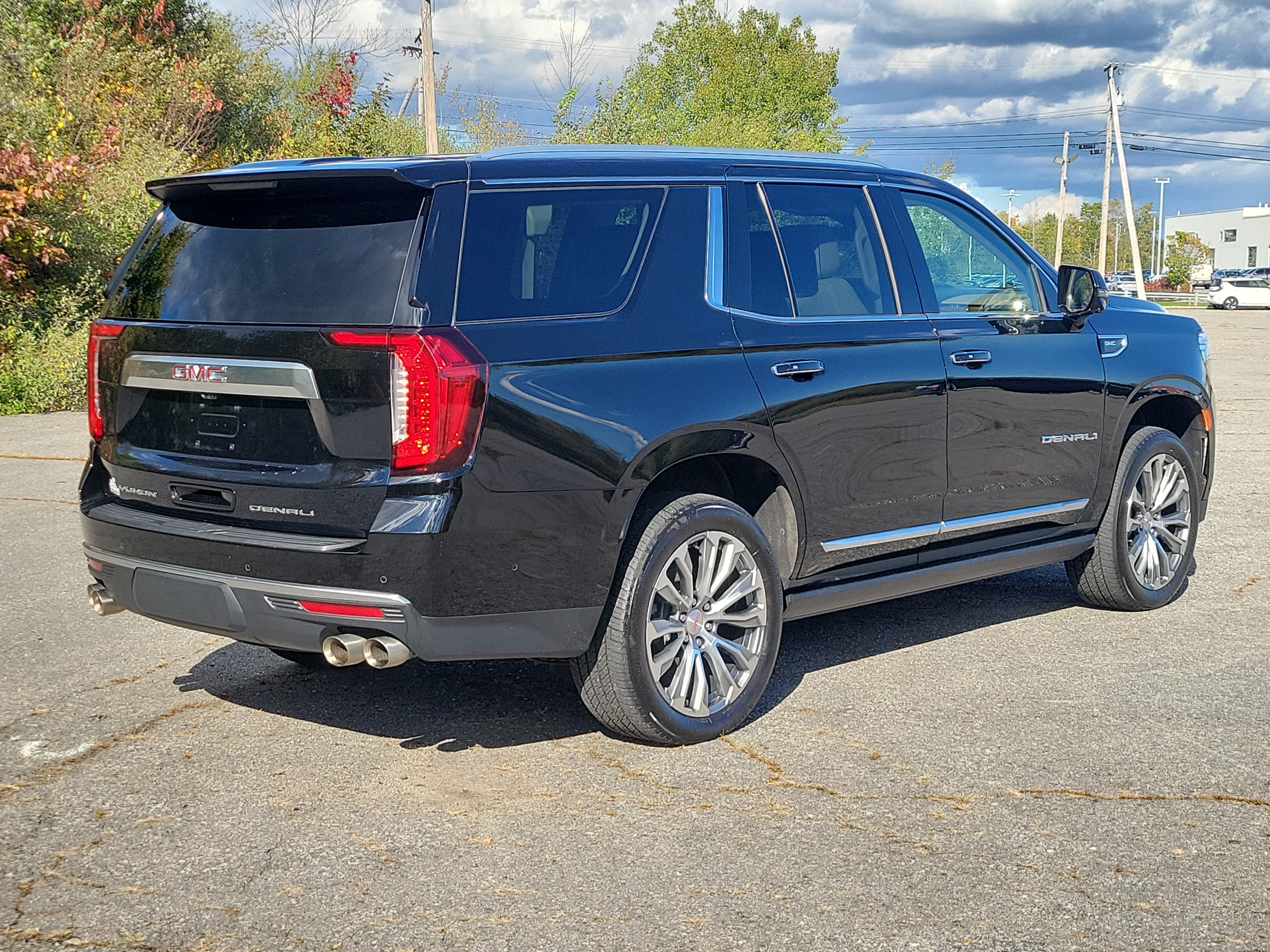2023 GMC Yukon Denali