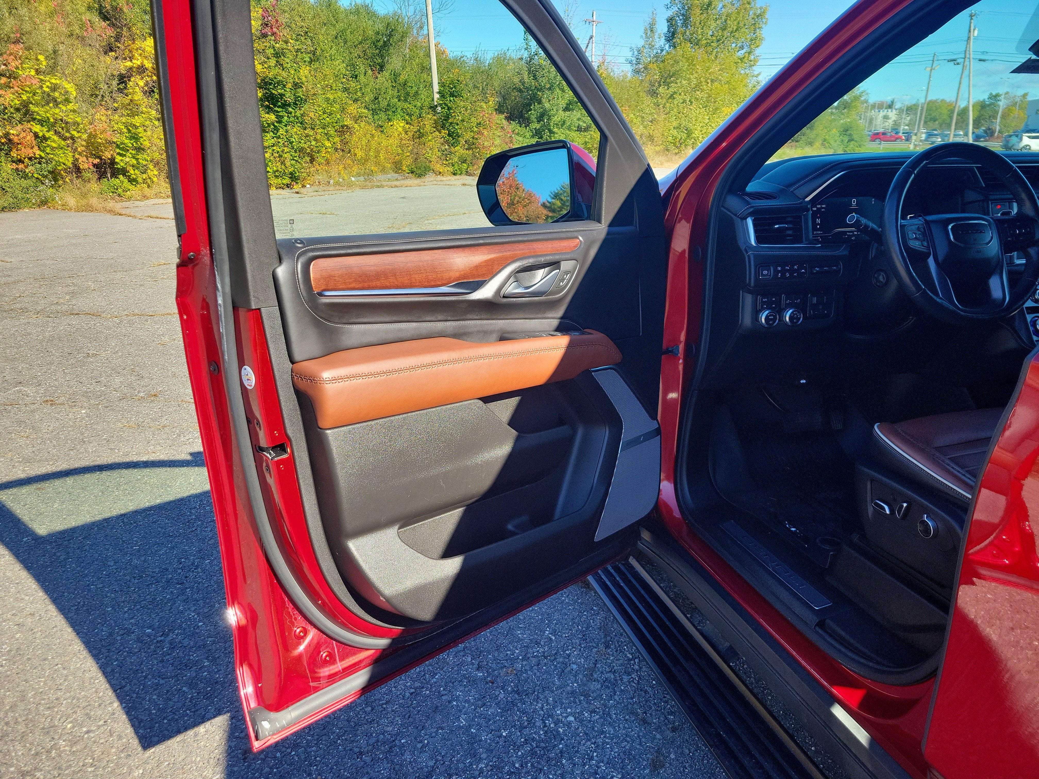 2023 GMC Yukon XL Denali Ultimate