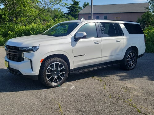 2023 Chevrolet Suburban RST
