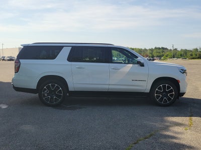2023 Chevrolet Suburban RST