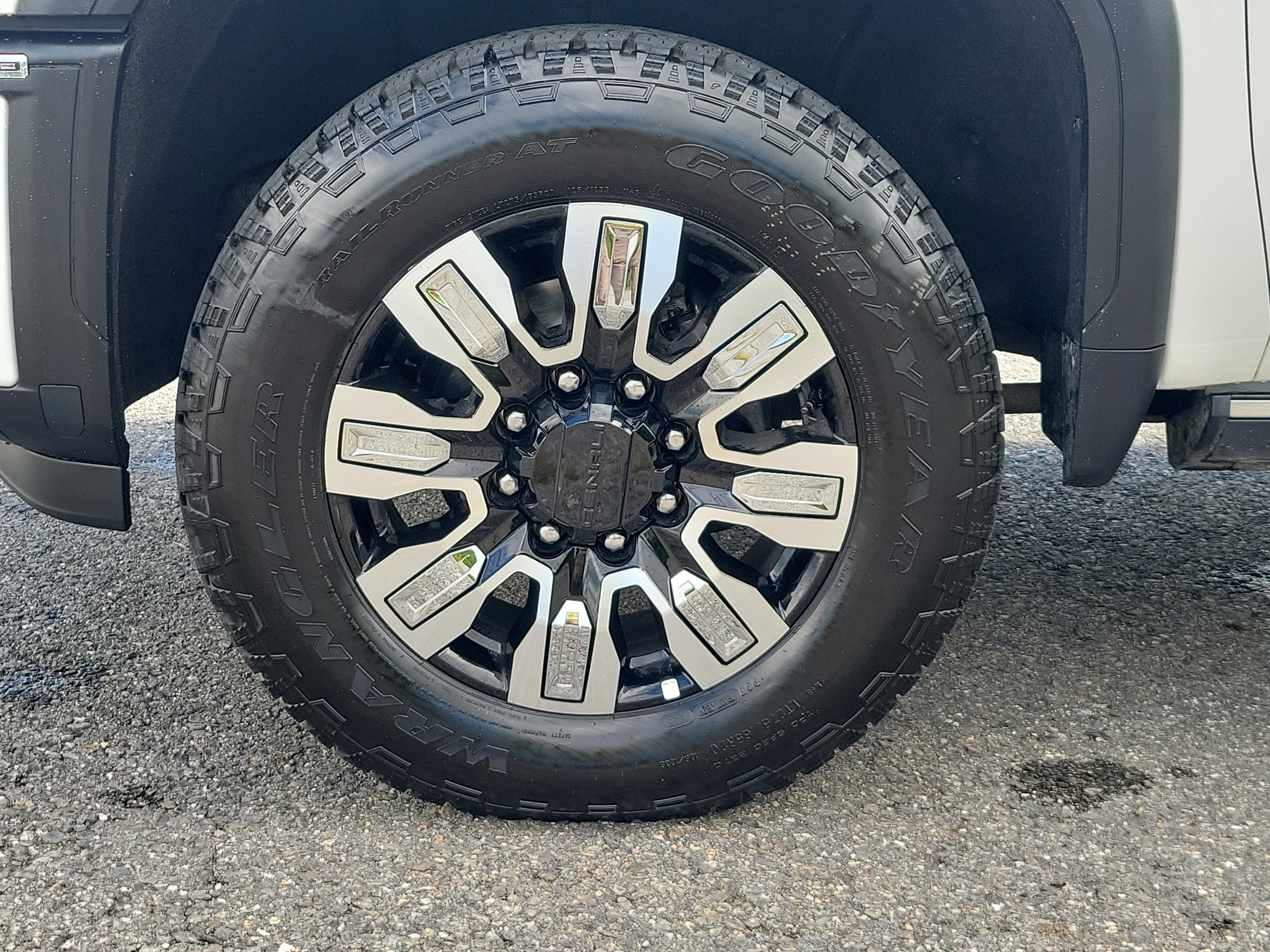 2024 GMC Sierra 2500 HD Denali