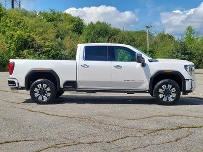 2024 GMC Sierra 2500 HD Denali