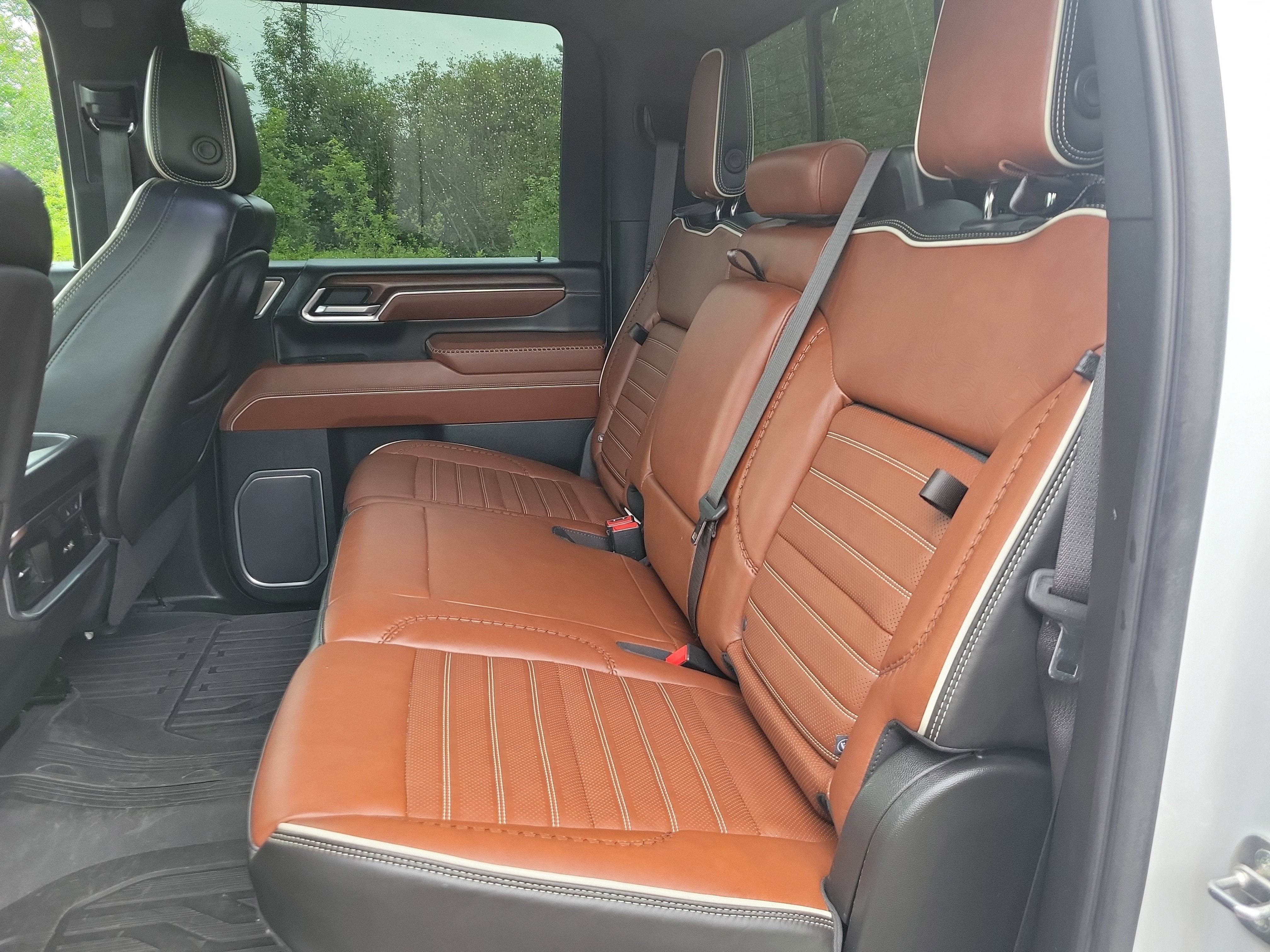 2024 GMC Sierra 3500 HD Denali Ultimate