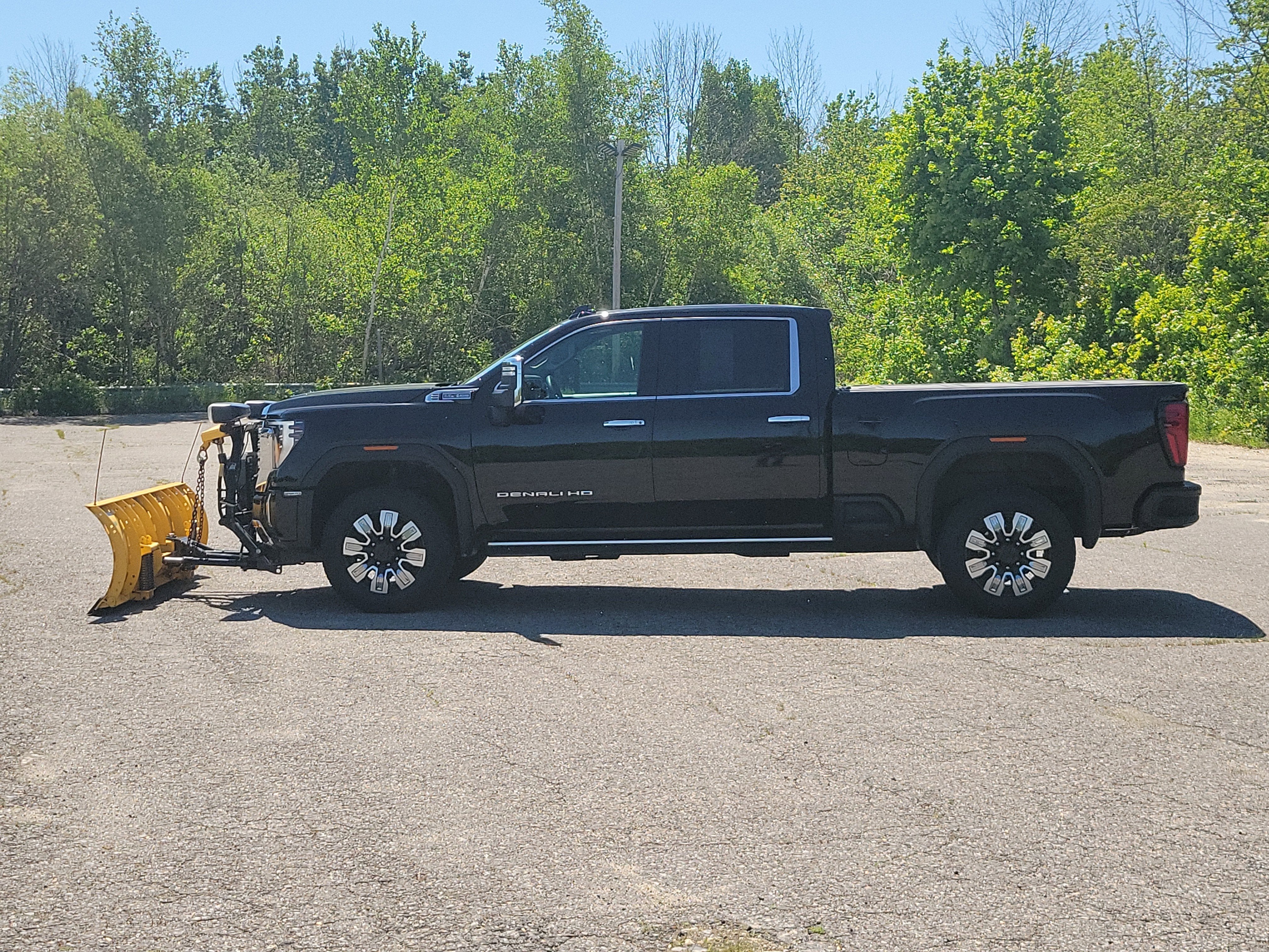 2025 GMC Sierra 2500 HD Denali