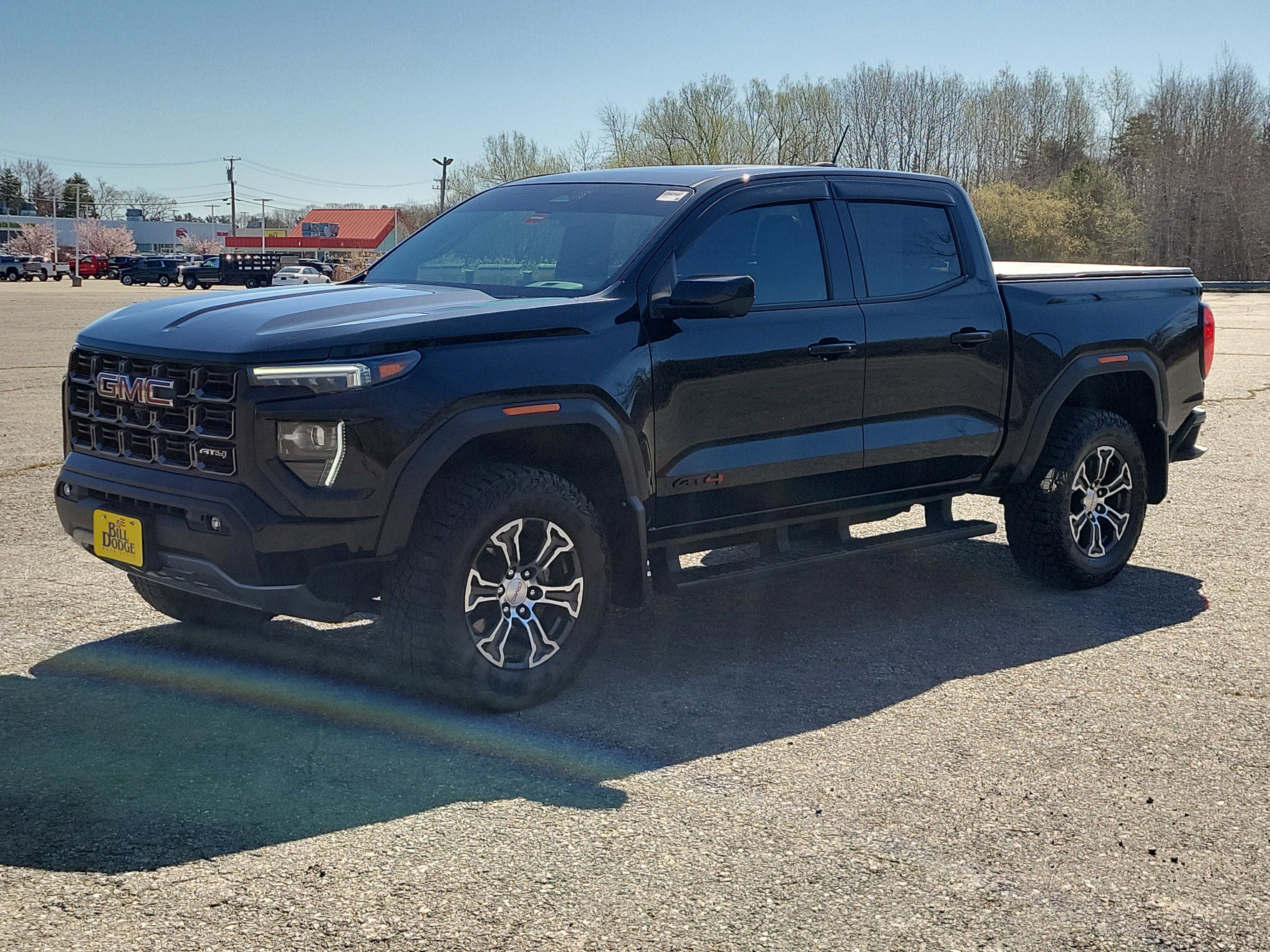 2024 GMC Canyon AT4