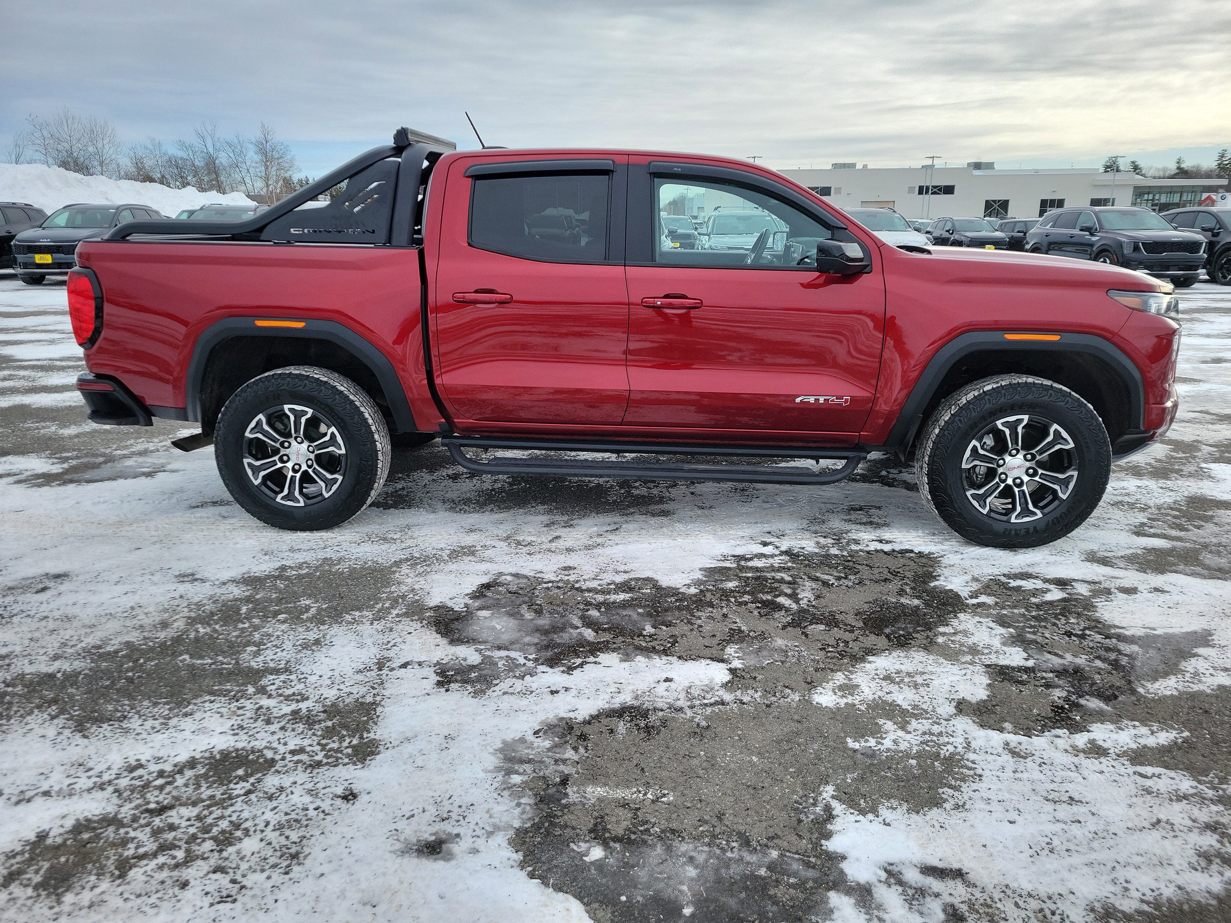 2023 GMC Canyon AT4