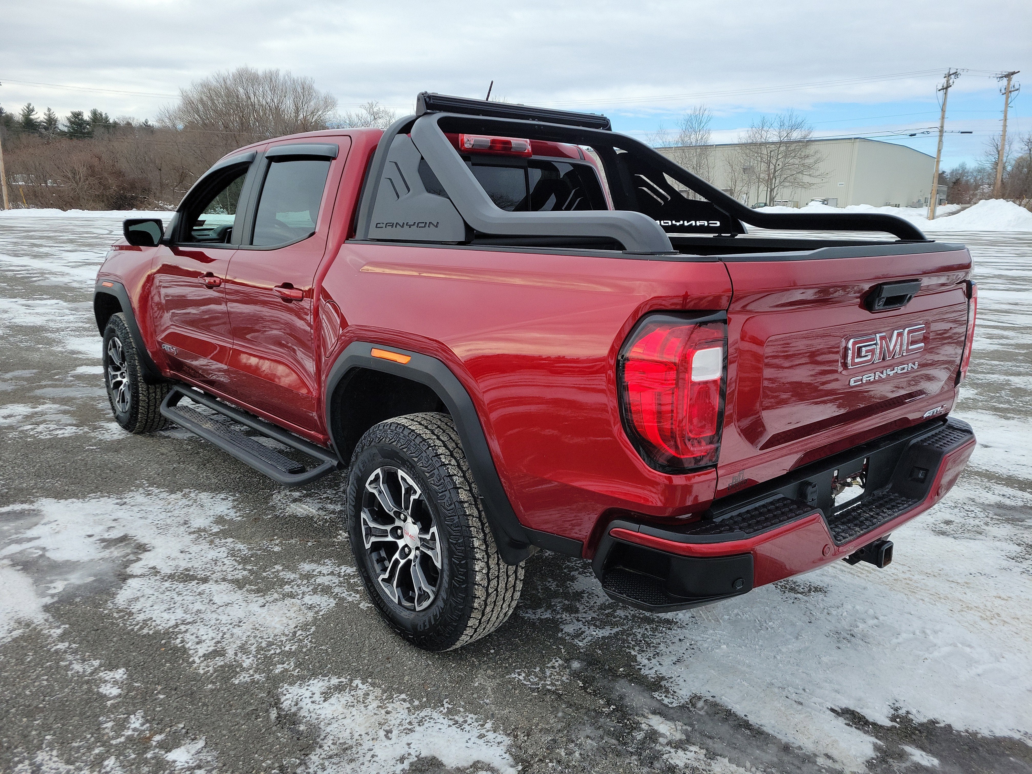 2023 GMC Canyon AT4