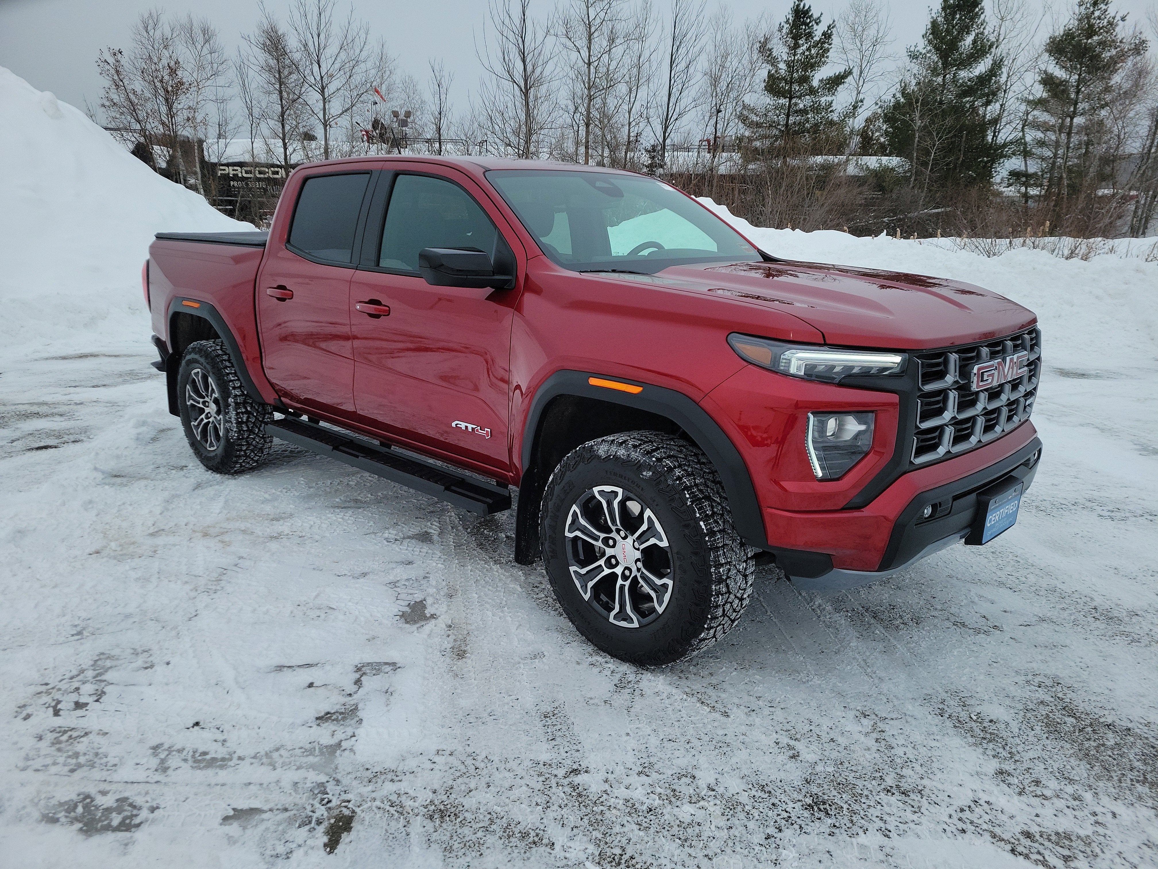 2024 GMC Canyon AT4