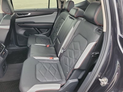 2024 Volkswagen Atlas 2.0T Peak Edition SEL