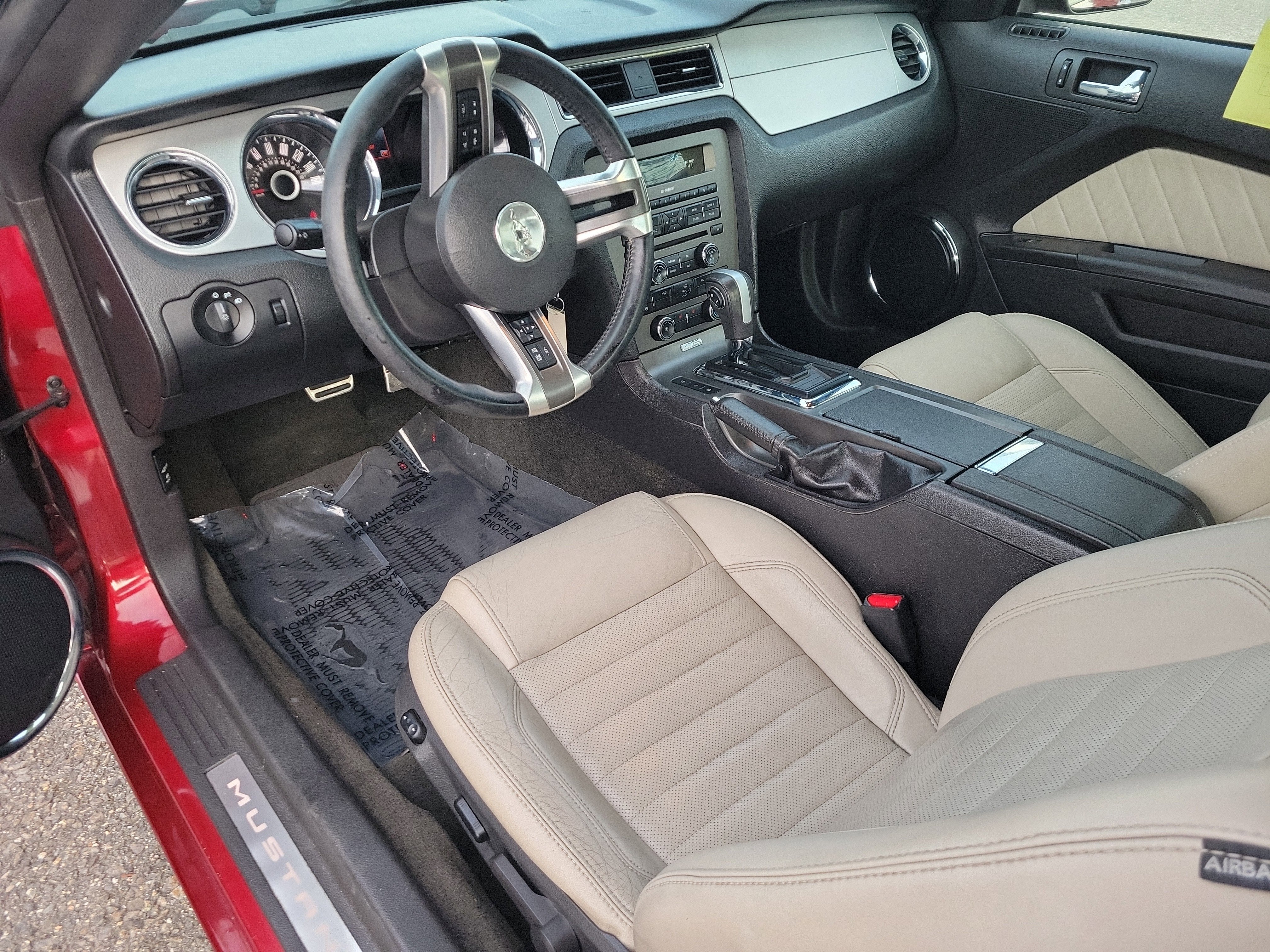 2014 Ford Mustang V6 Premium