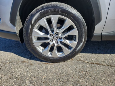 2022 Toyota RAV4 XLE Premium