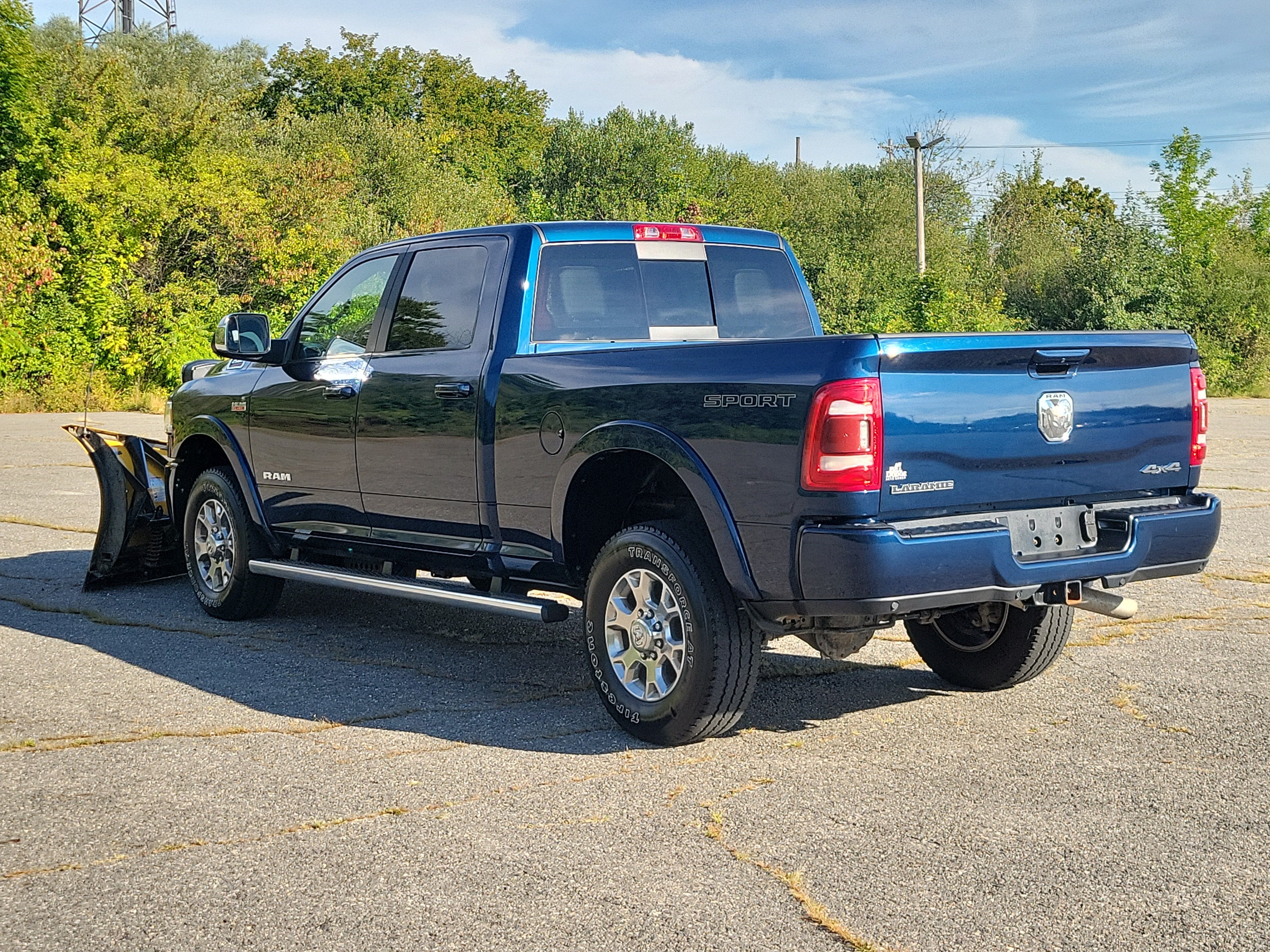 2022 RAM 2500 Laramie Crew Cab 4x4 6'4" Box
