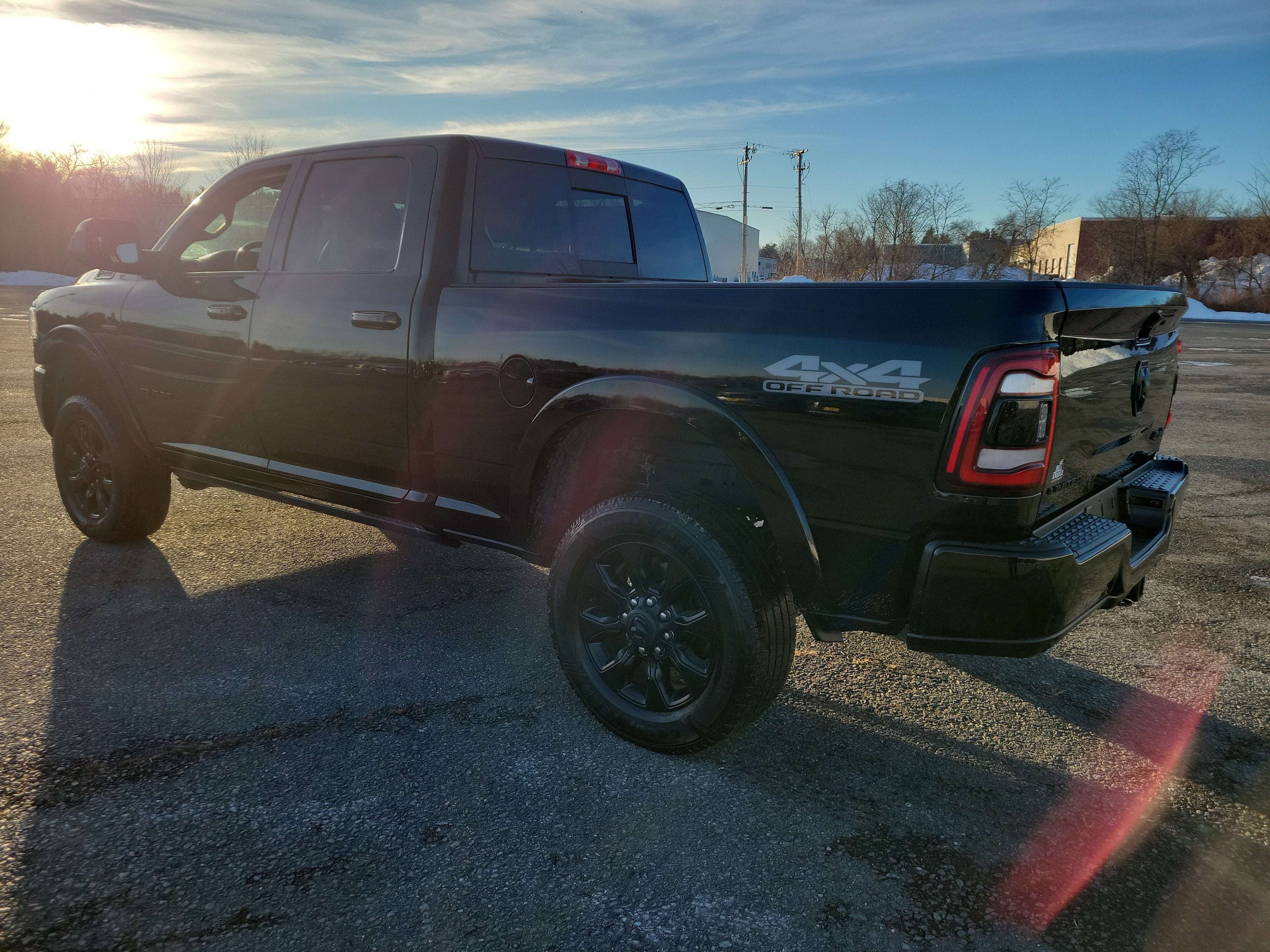 2022 RAM 2500 Limited Crew Cab 4x4 6'4" Box