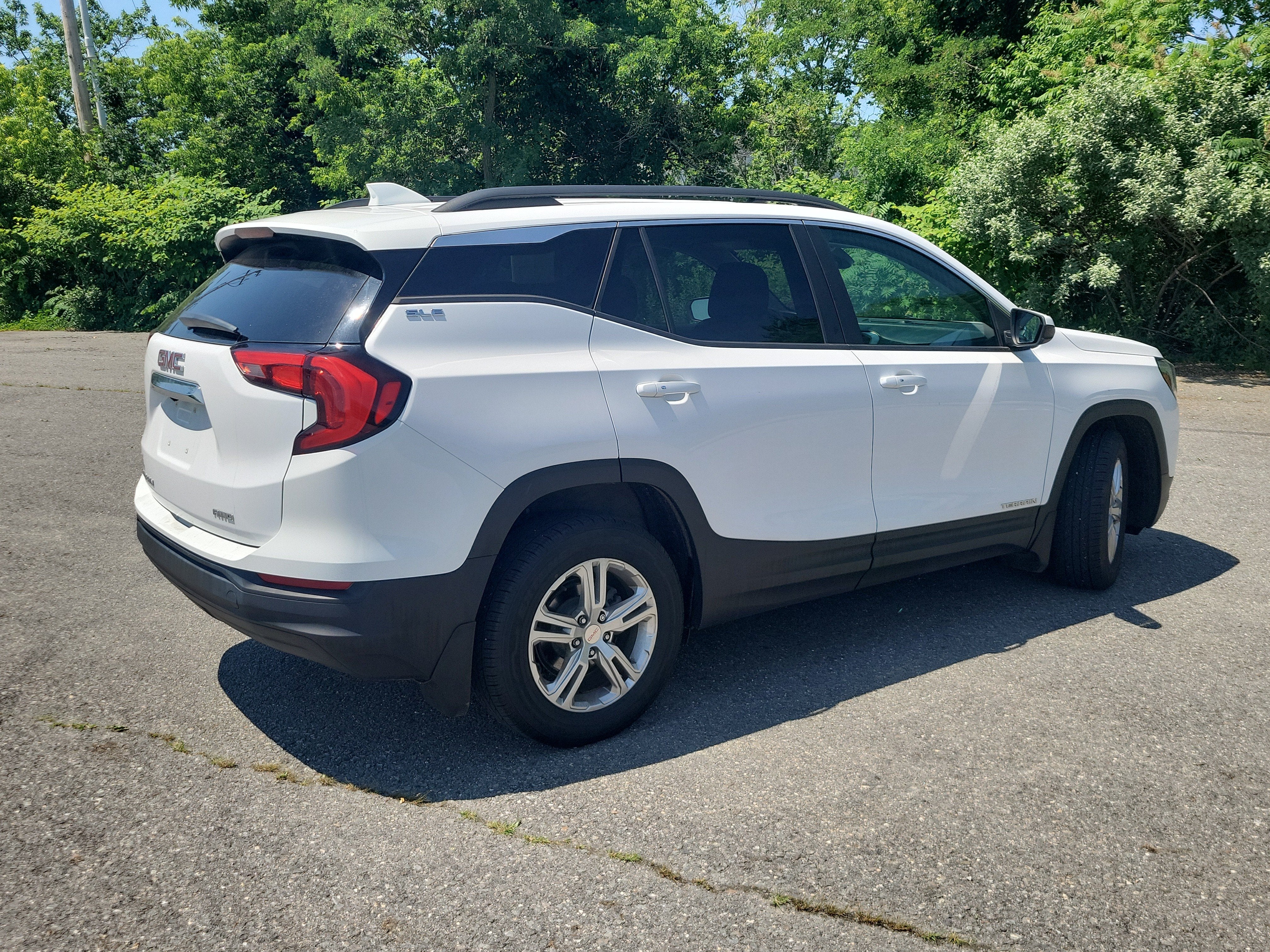 2021 GMC Terrain SLE