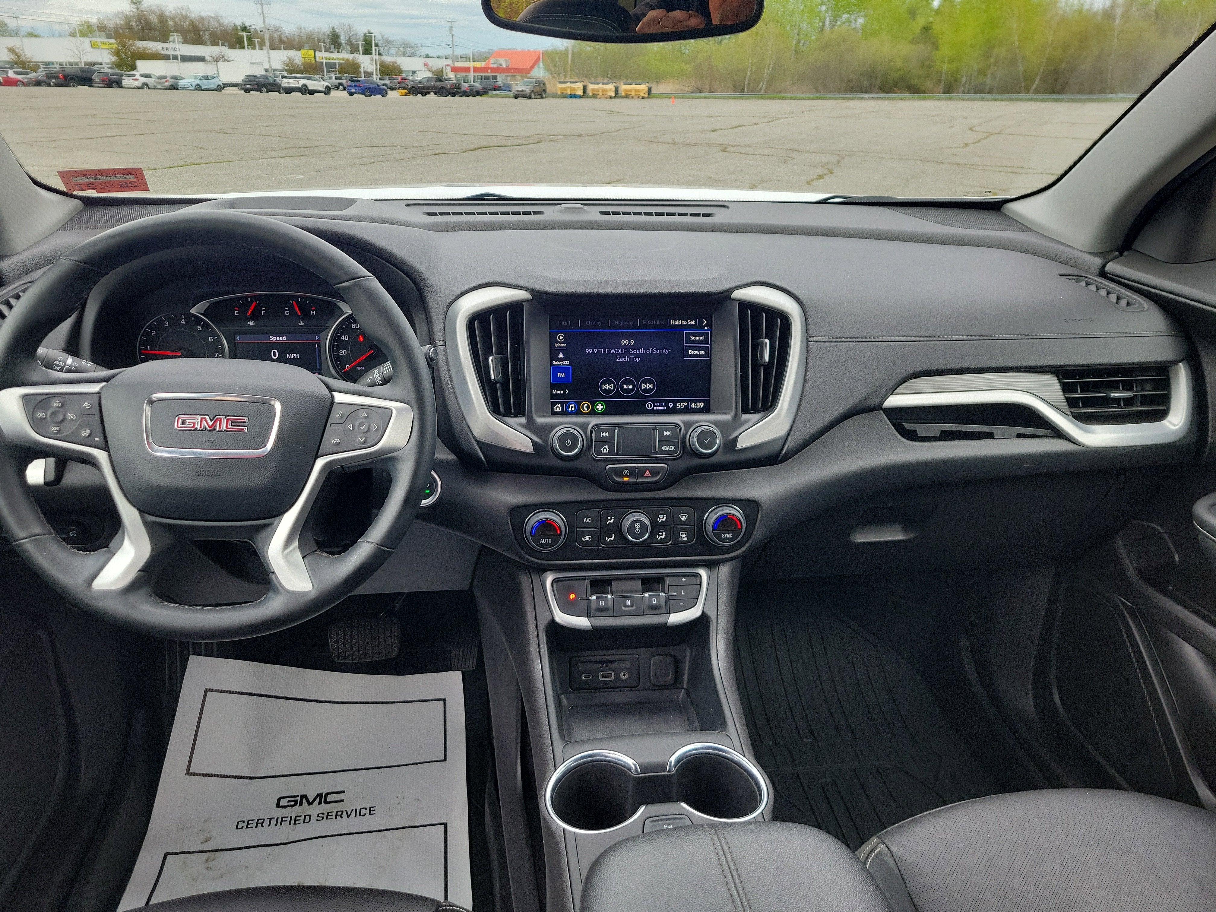 2024 GMC Terrain SLT