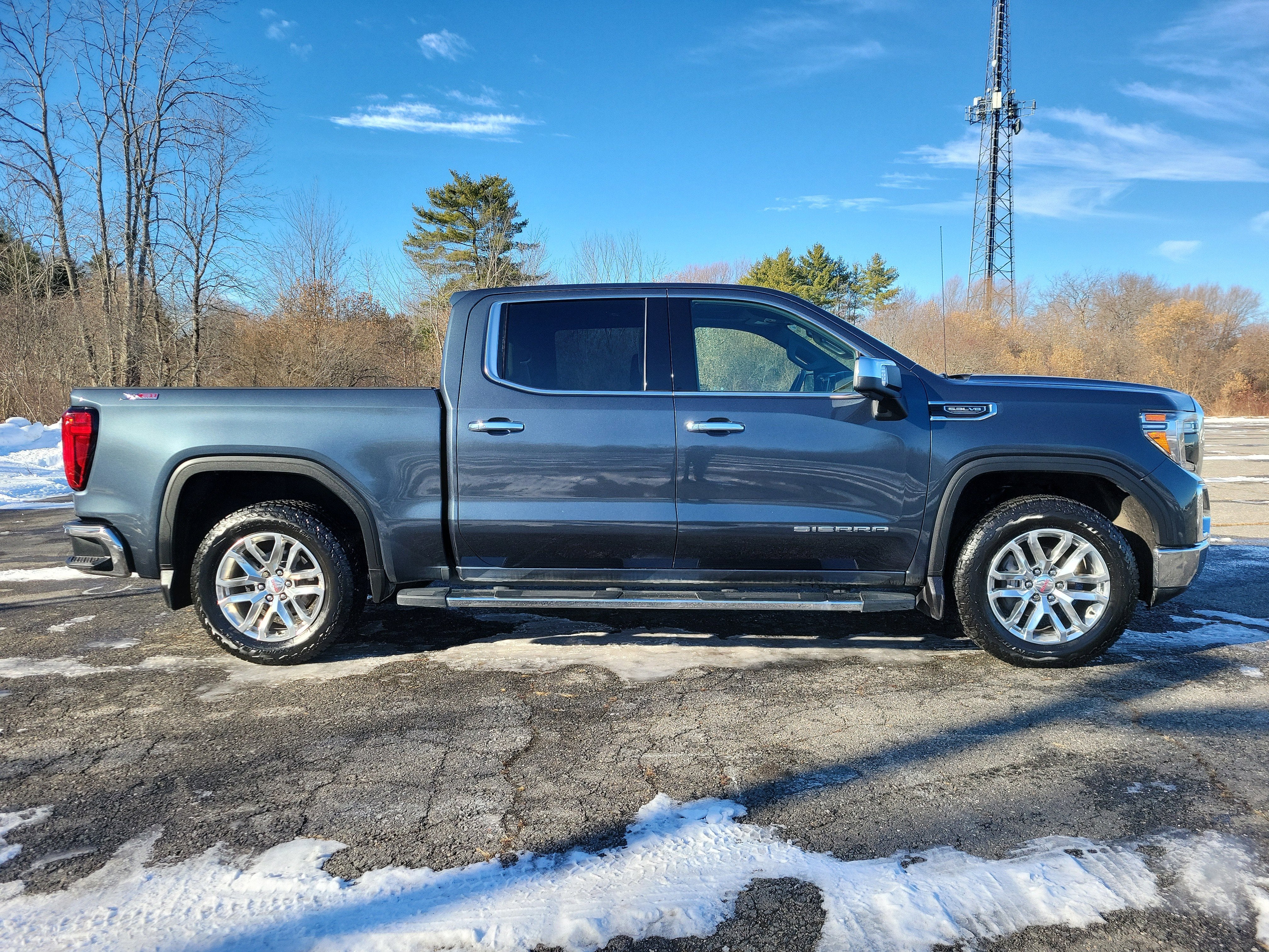 2020 GMC Sierra 1500 SLT