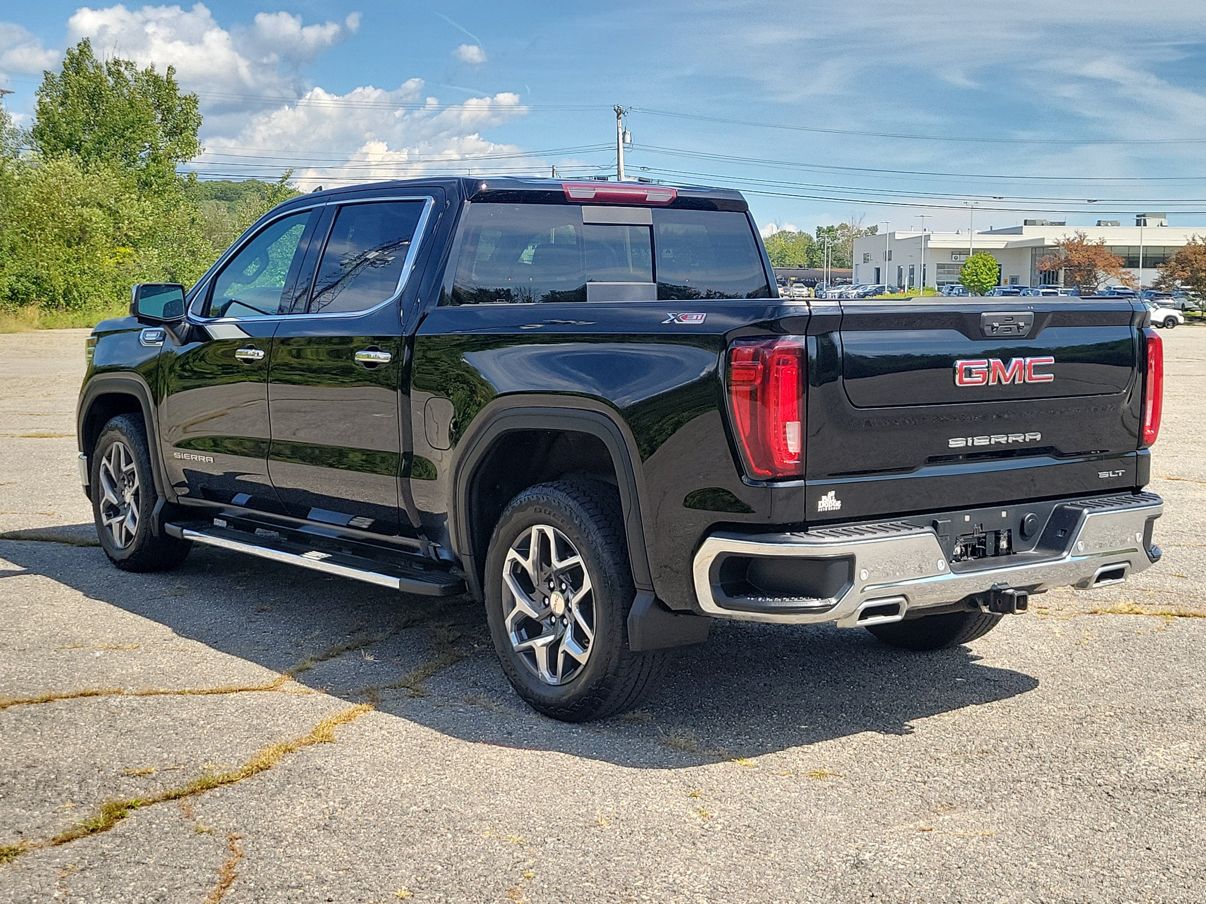 2023 GMC Sierra 1500 SLT
