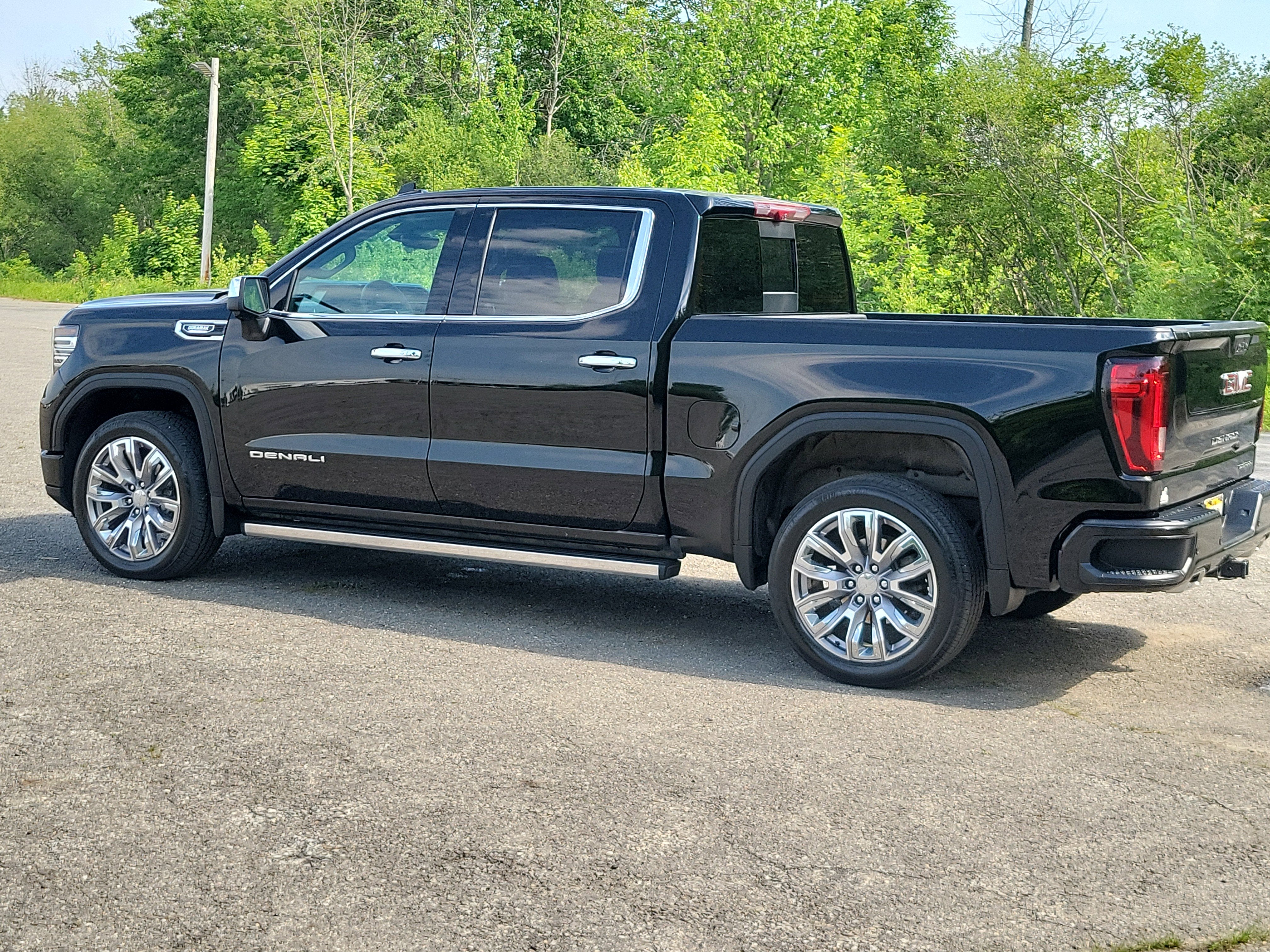 2025 GMC Sierra 1500 Denali