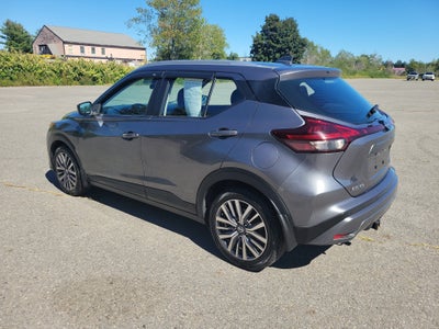 2021 Nissan Kicks SV Xtronic CVT